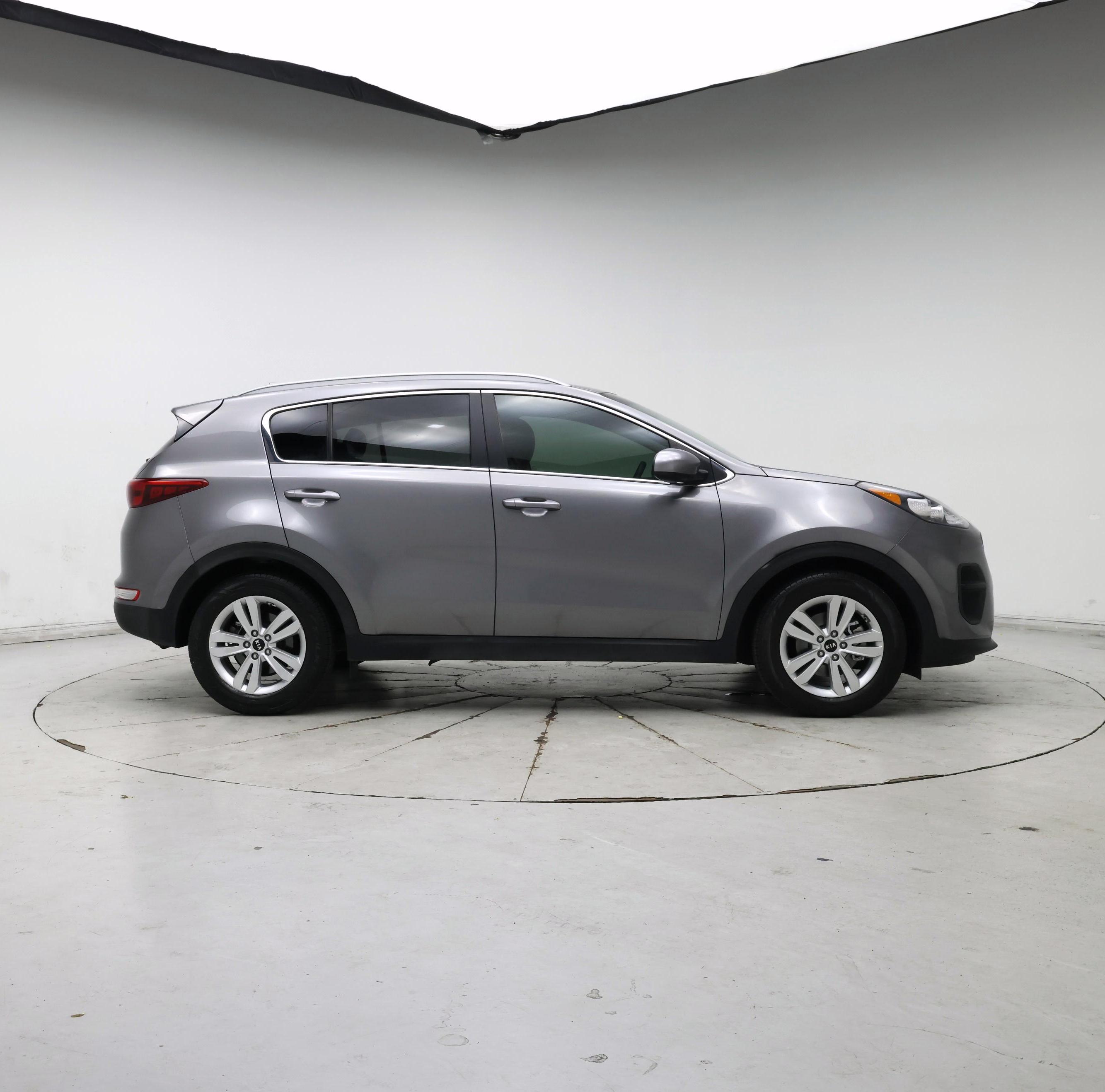 Thumbnail: 2019 Kia Sportage - 7