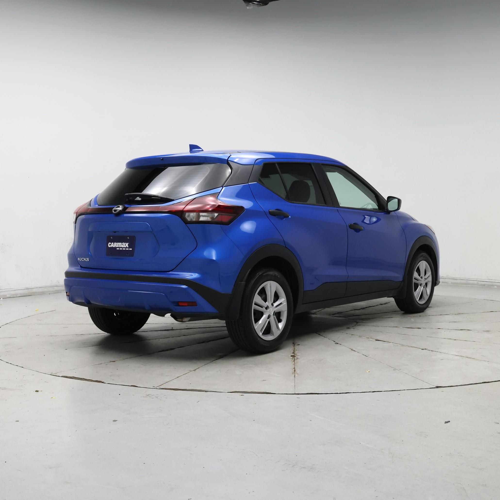 Thumbnail: 2024 Nissan Kicks - 8