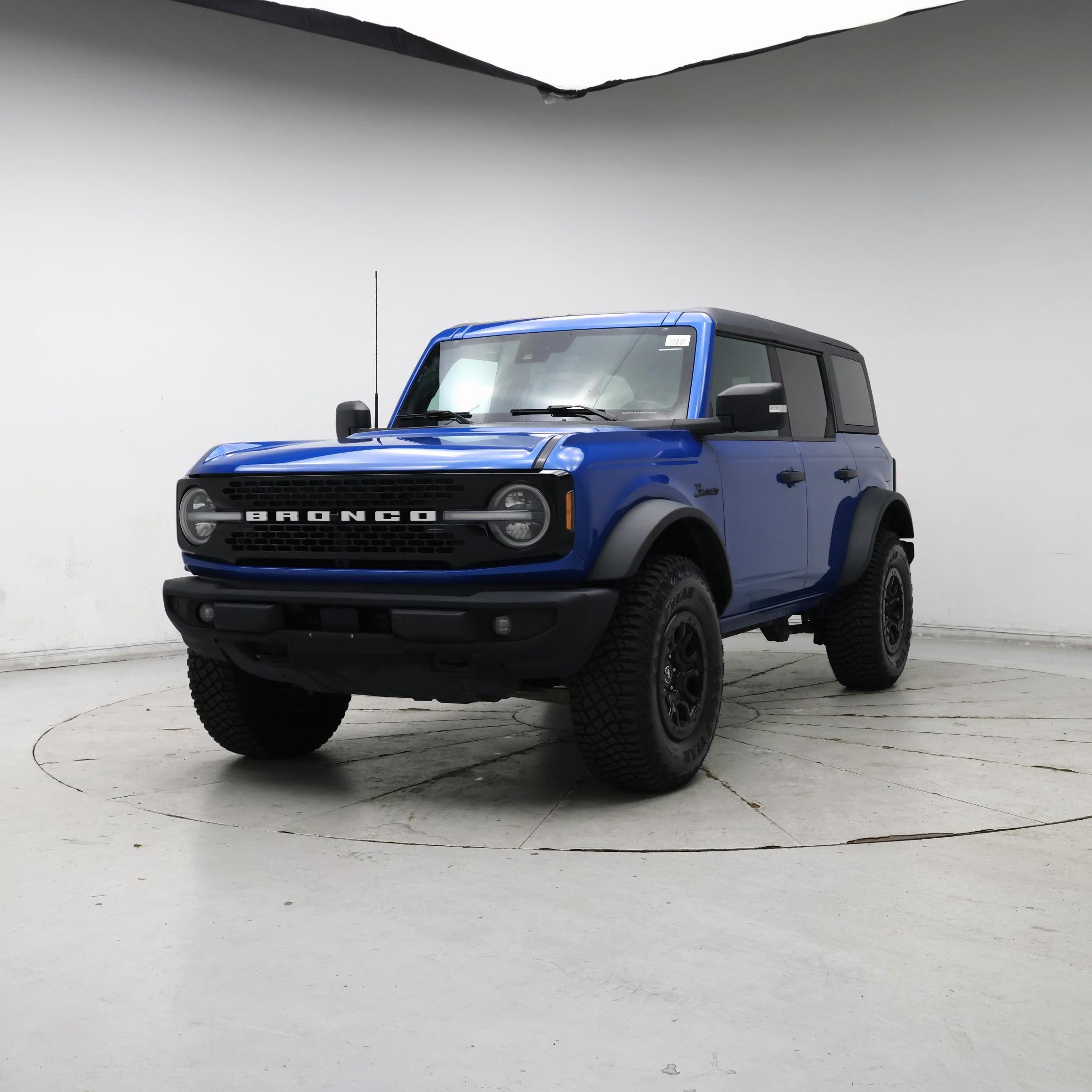 Thumbnail: 2022 Ford Bronco - 4