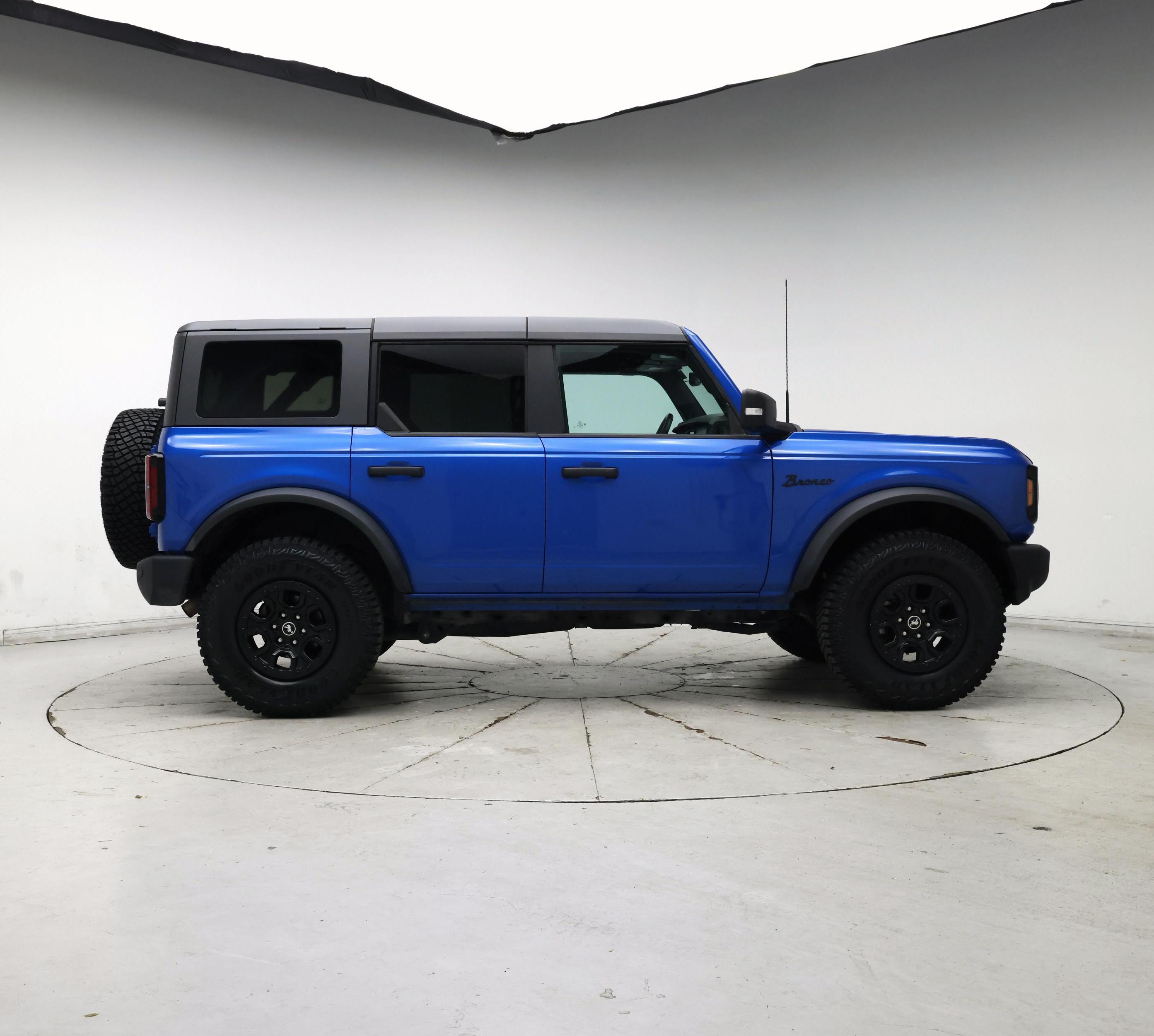Thumbnail: 2022 Ford Bronco - 7