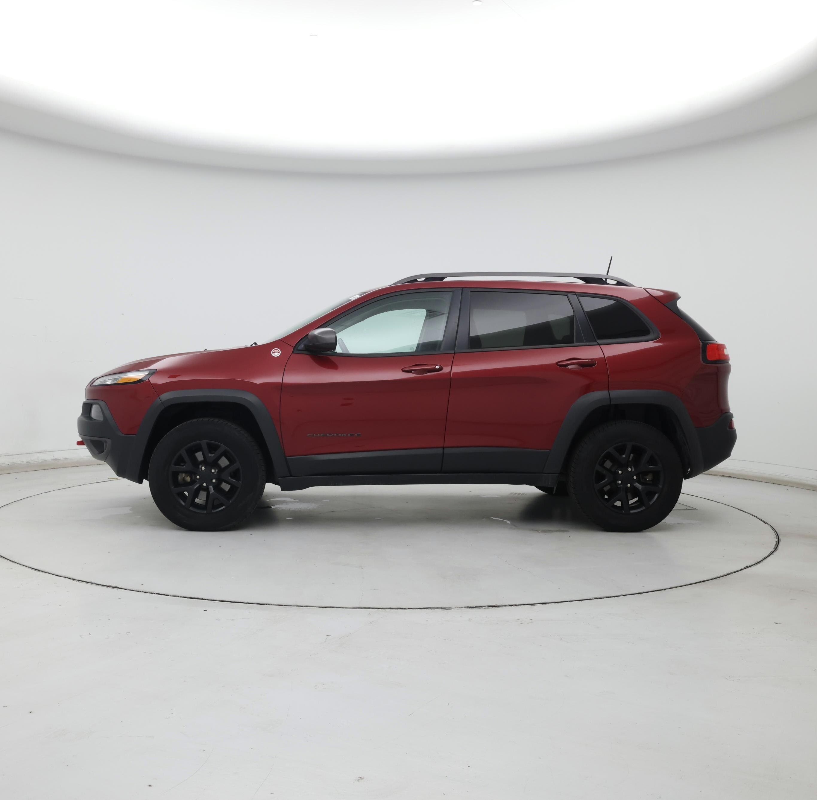 Thumbnail: 2016 Jeep Cherokee - 3
