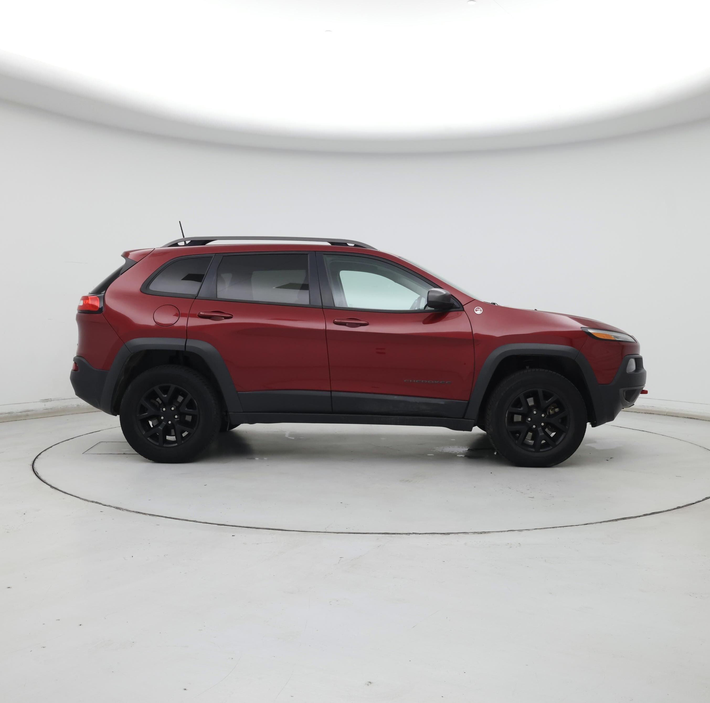 Thumbnail: 2016 Jeep Cherokee - 7