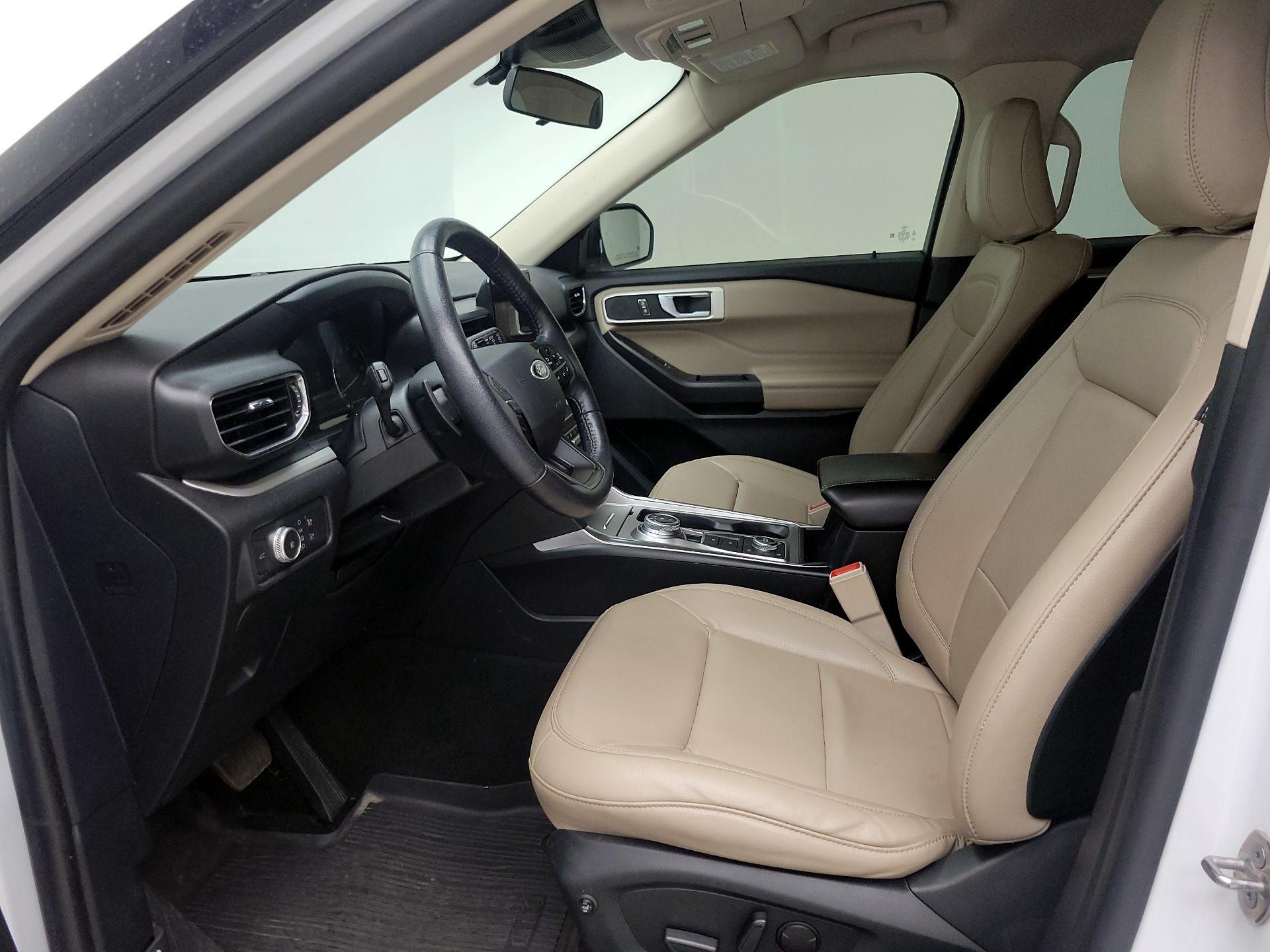 Thumbnail: 2020 Ford Explorer - 11