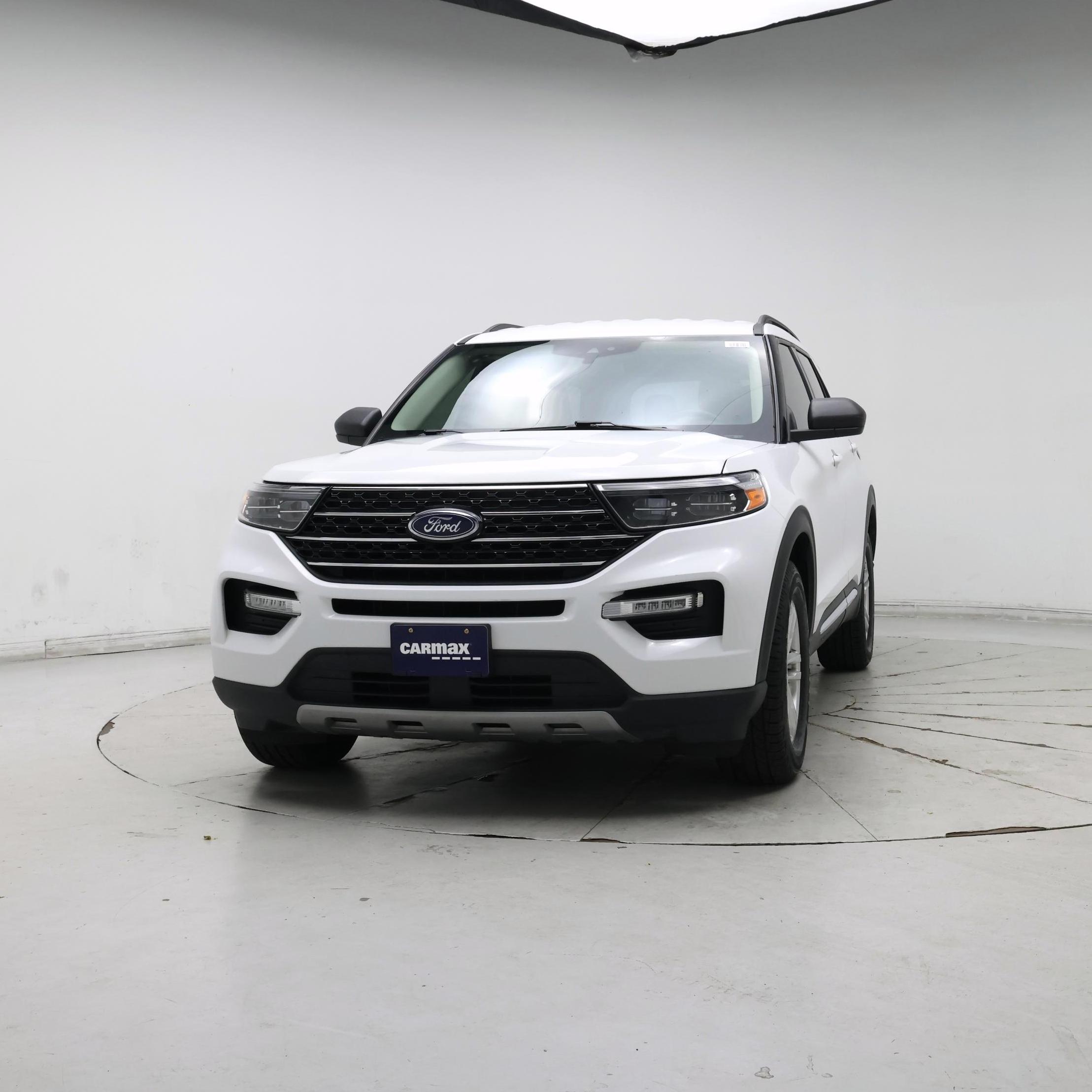 Thumbnail: 2020 Ford Explorer - 5