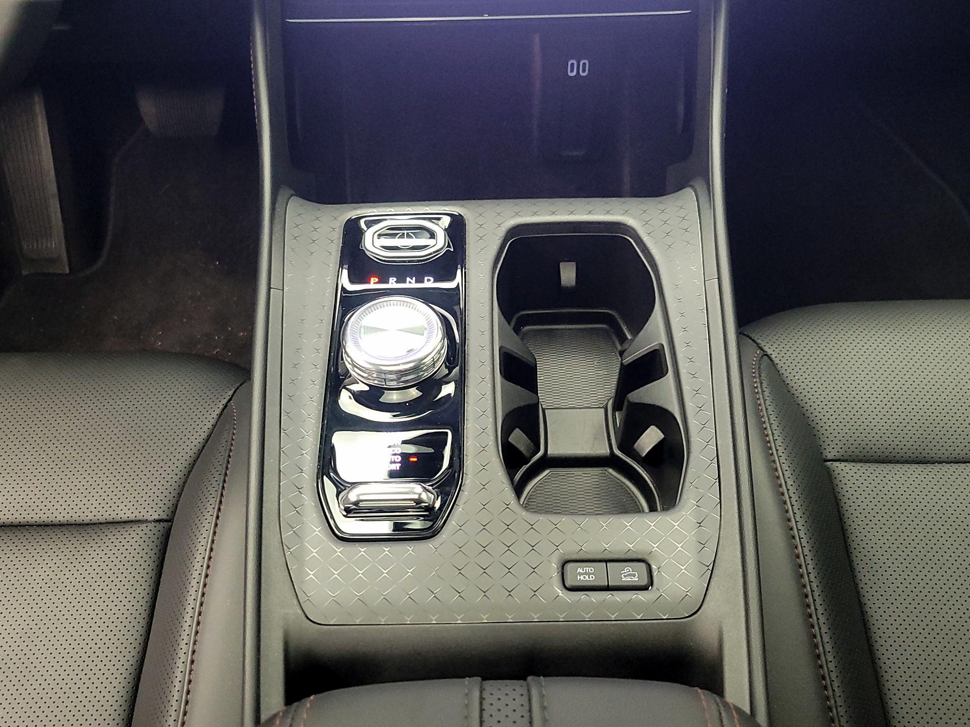 Thumbnail: 2025 Jeep Wagoneer S - 18