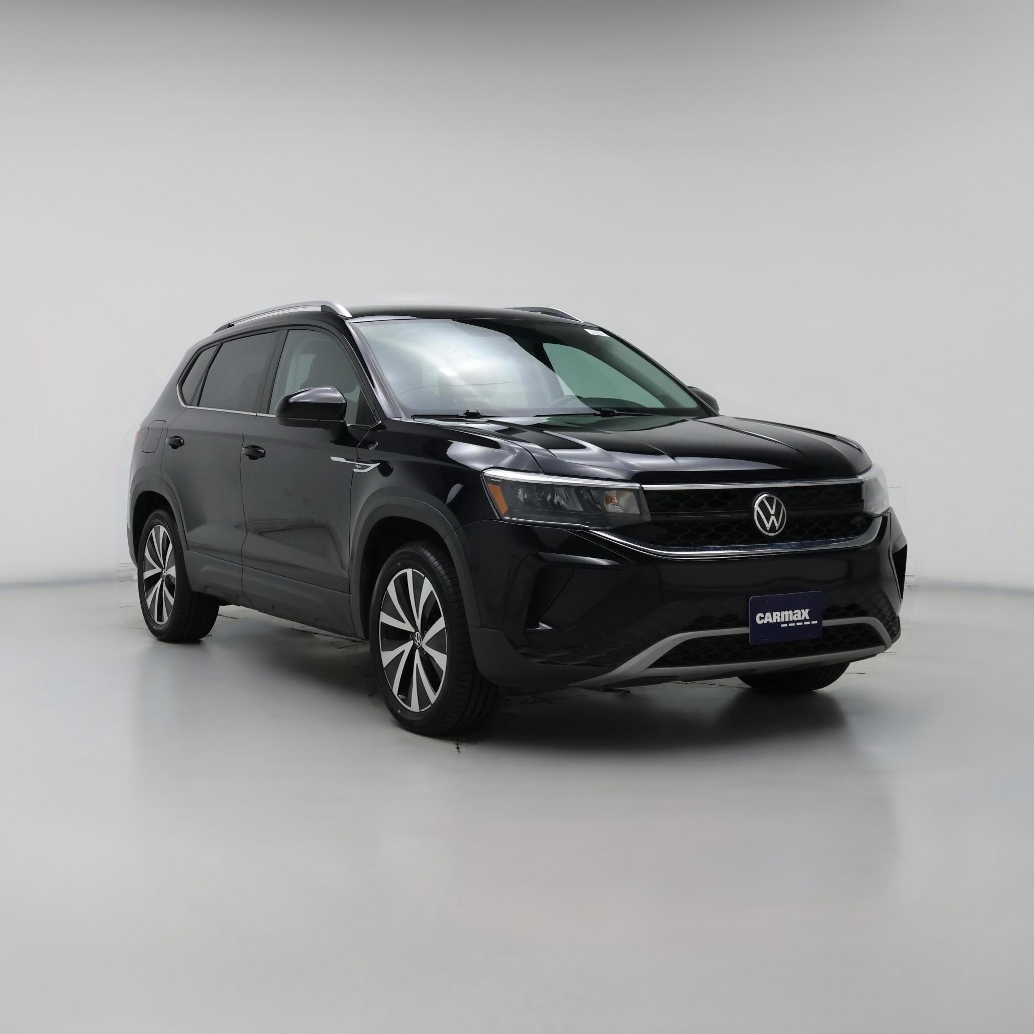 Thumbnail: 2022 Volkswagen Taos - 1