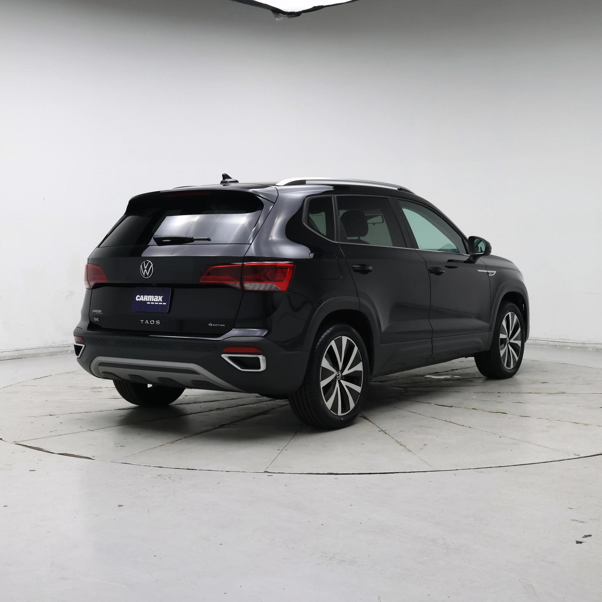 Thumbnail: 2022 Volkswagen Taos - 8