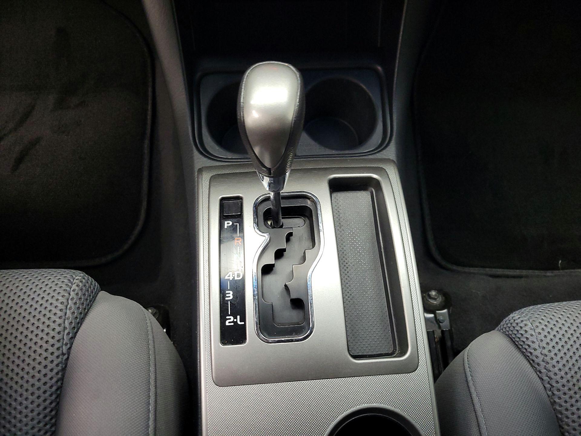 Thumbnail: 2013 Toyota Tacoma - 17