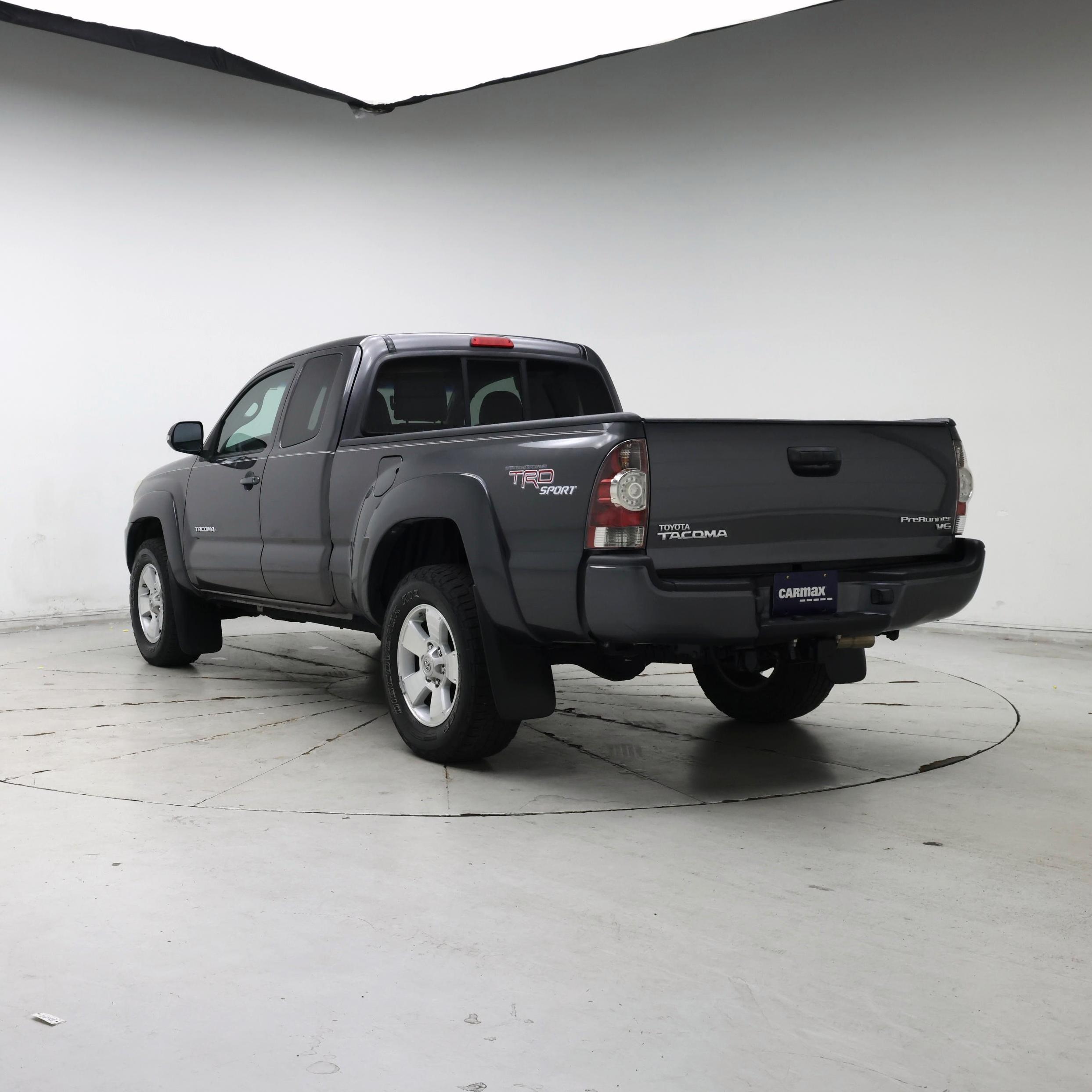 Thumbnail: 2013 Toyota Tacoma - 2