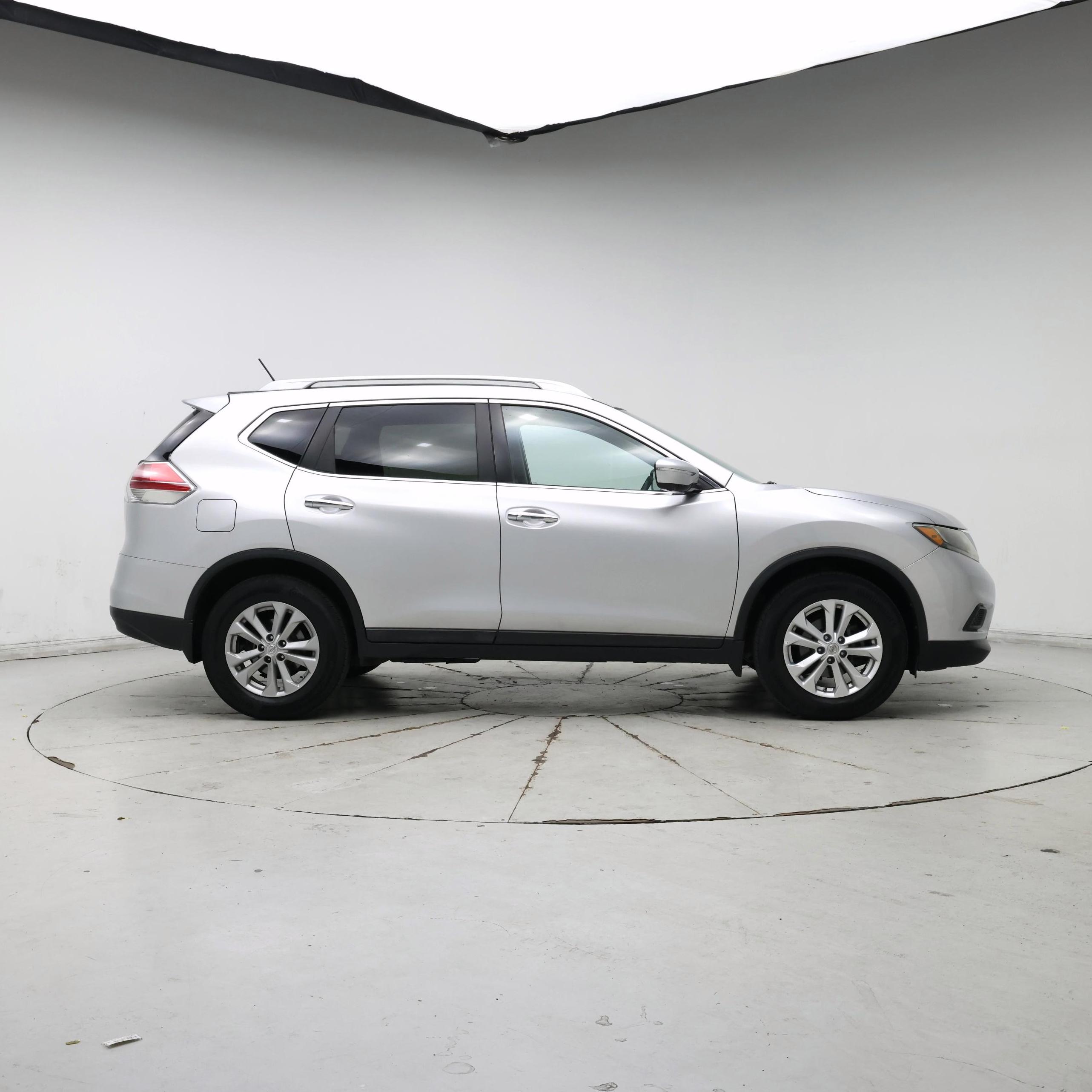 Thumbnail: 2015 Nissan Rogue - 7