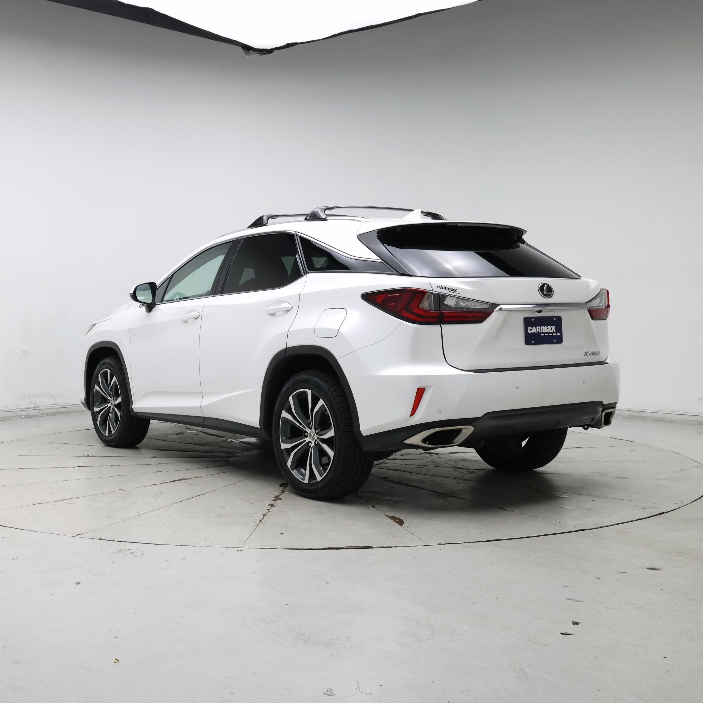Thumbnail: 2017 Lexus RX - 2