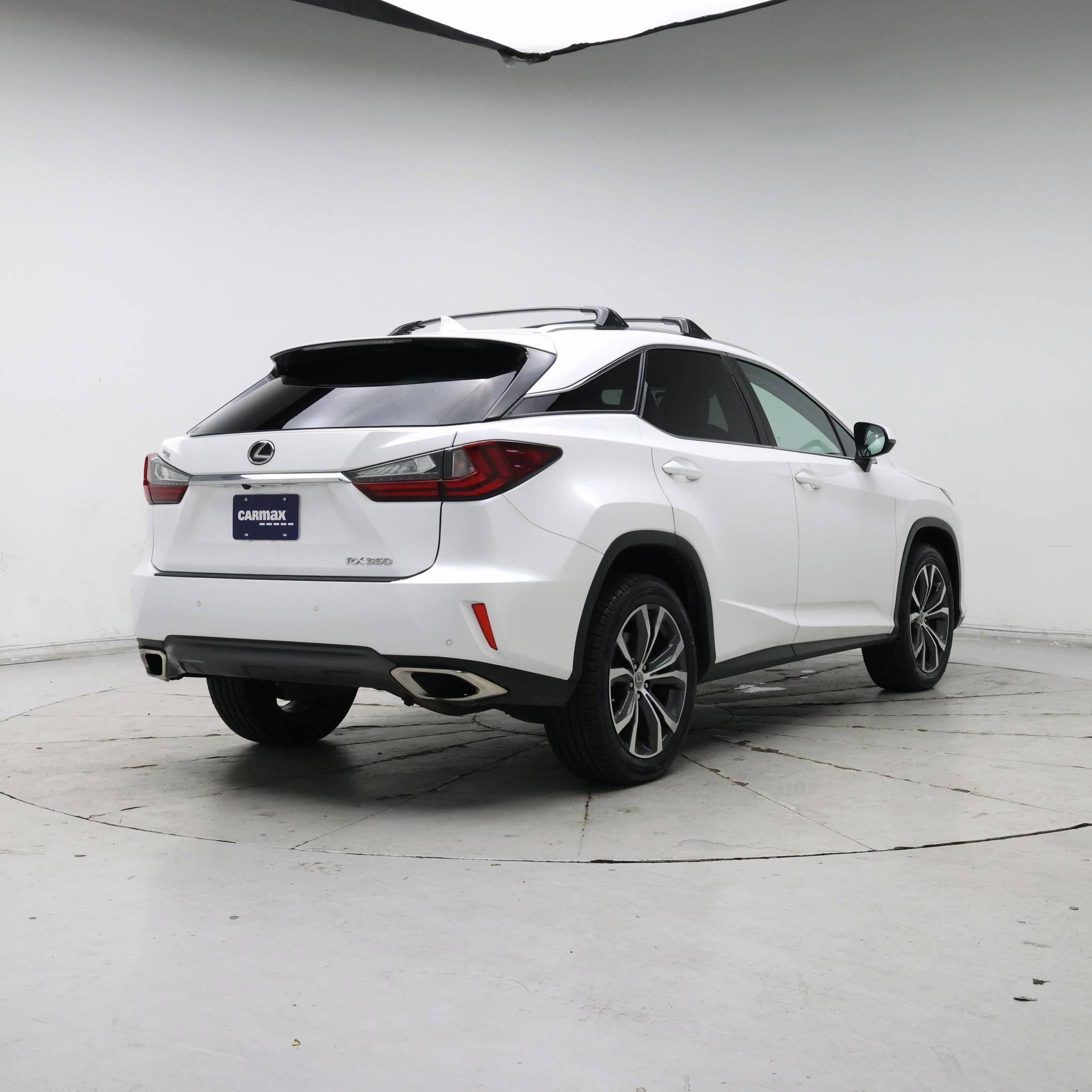 Thumbnail: 2017 Lexus RX - 8