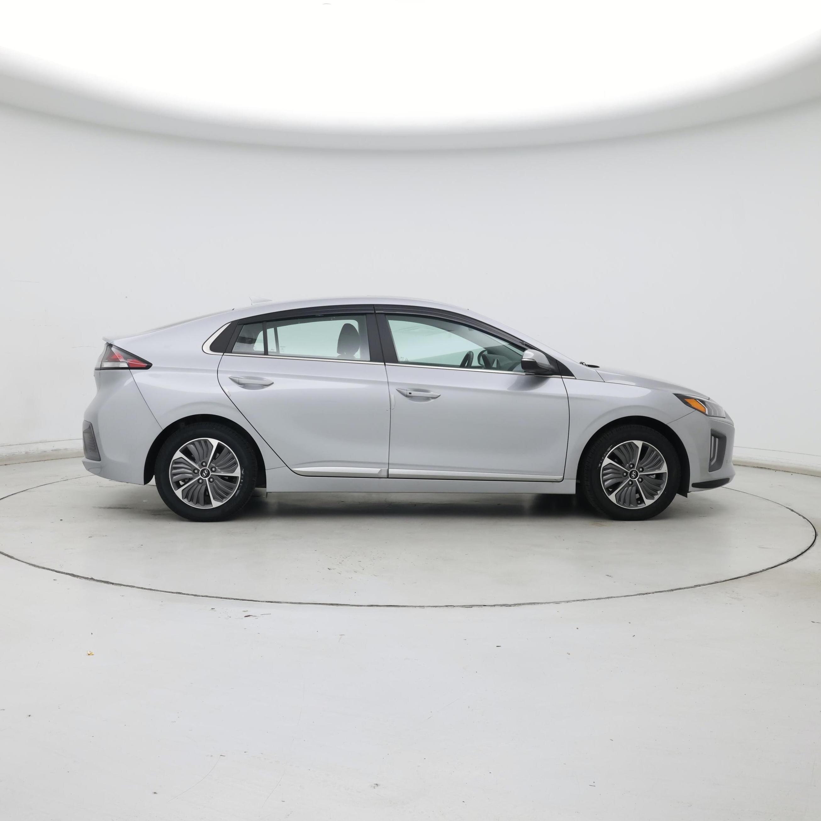 Thumbnail: 2021 Hyundai Ioniq - 7