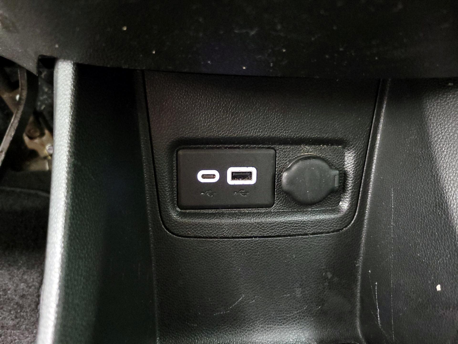 Thumbnail: 2021 Chevrolet Spark - 18