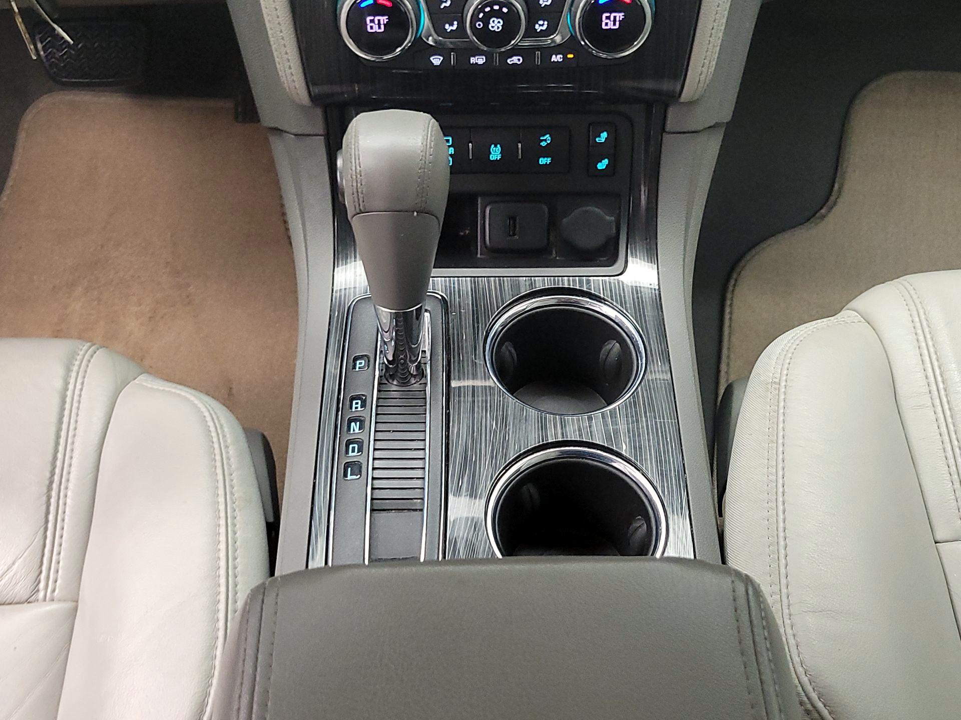 Thumbnail: 2016 Chevrolet Traverse - 18