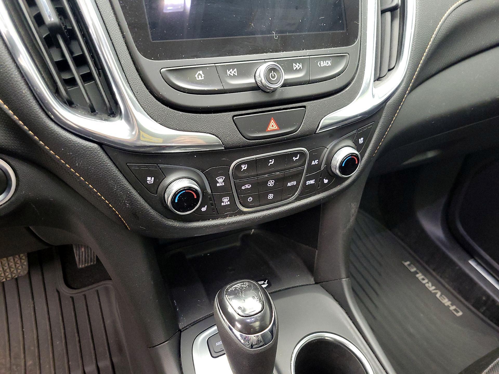 Thumbnail: 2020 Chevrolet Equinox - 17