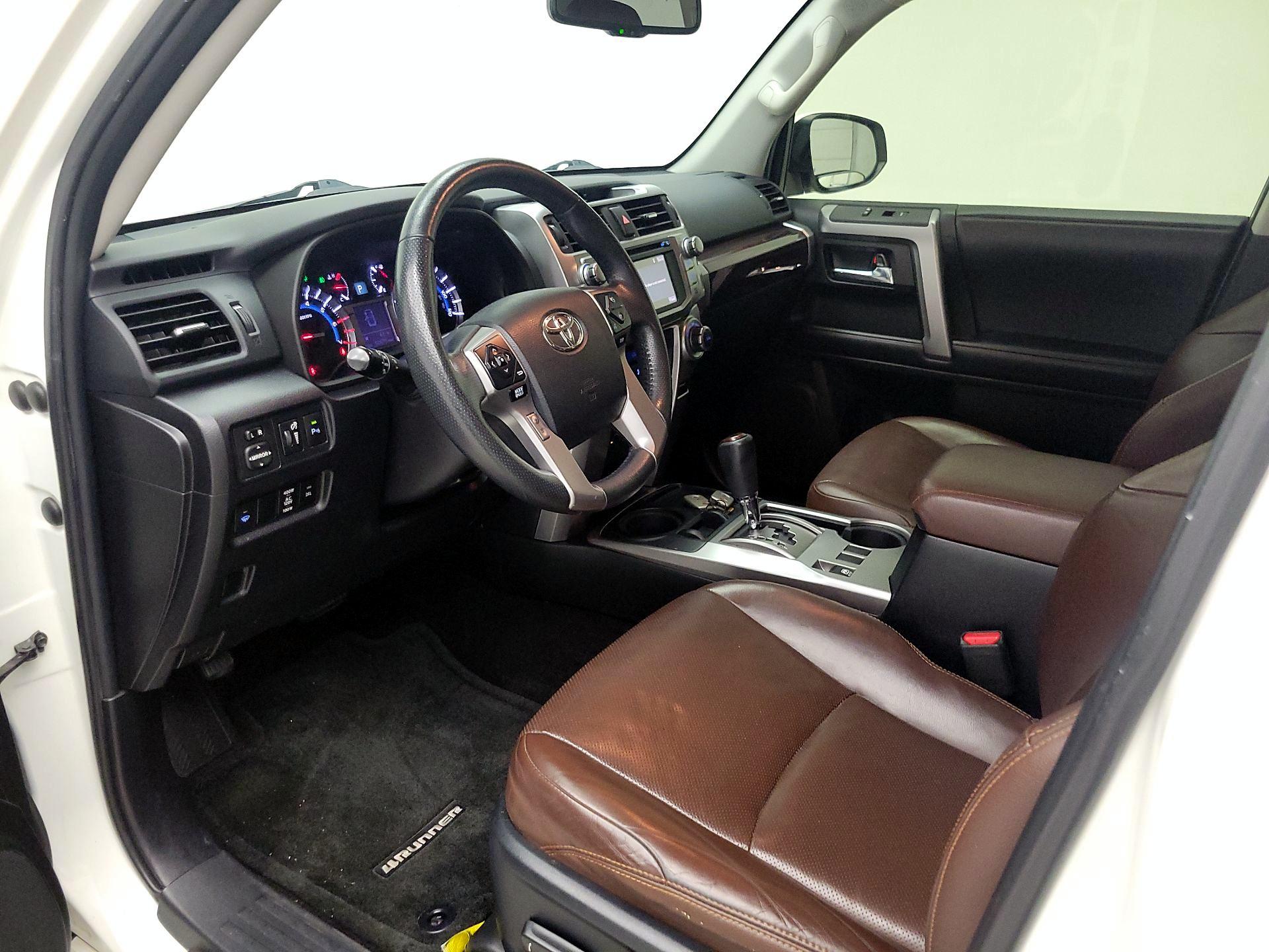 Thumbnail: 2018 Toyota 4Runner - 11
