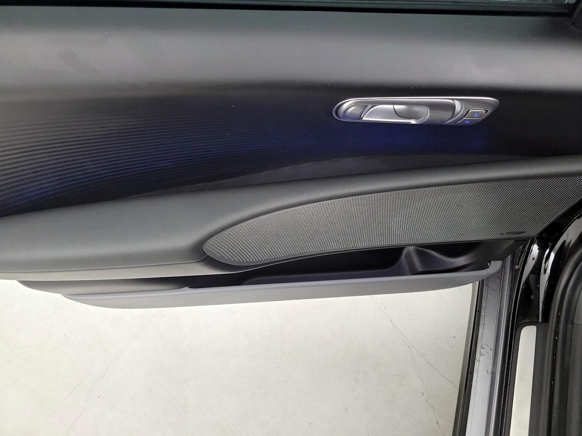 Thumbnail: 2024 Hyundai Ioniq 6 - 12