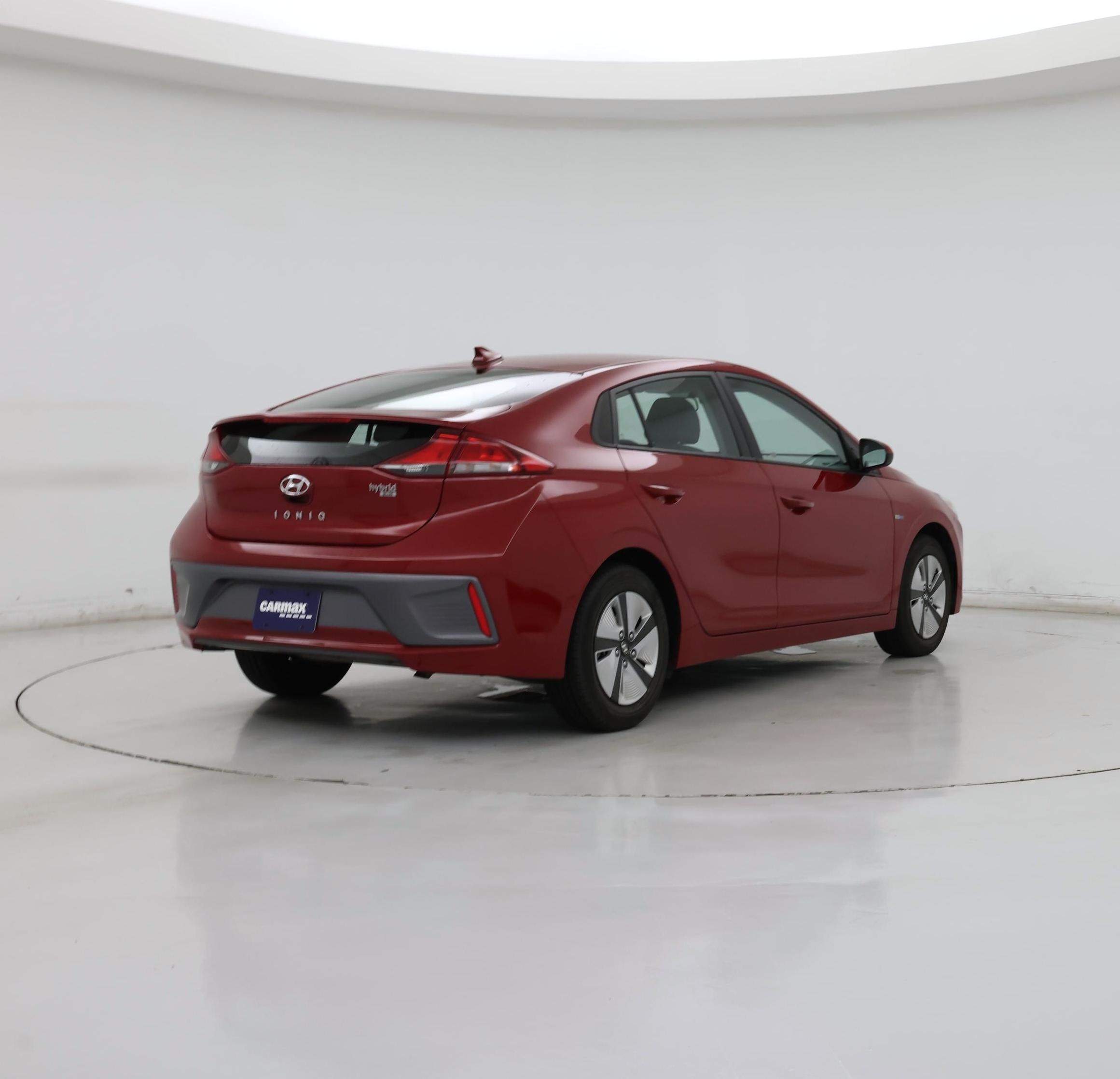 Thumbnail: 2020 Hyundai Ioniq - 8