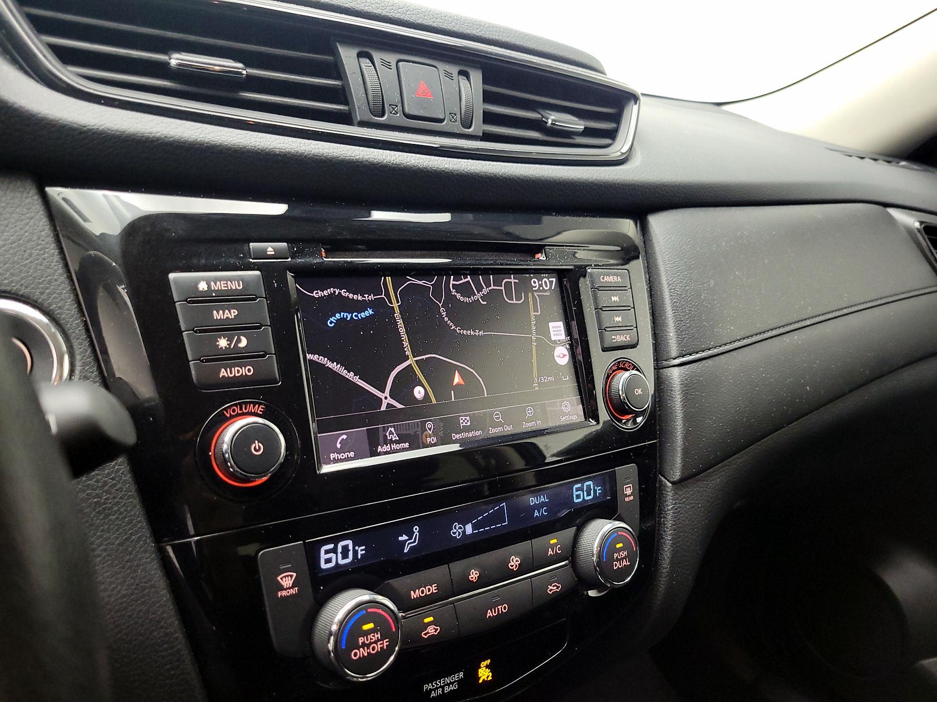 Thumbnail: 2019 Nissan Rogue - 14