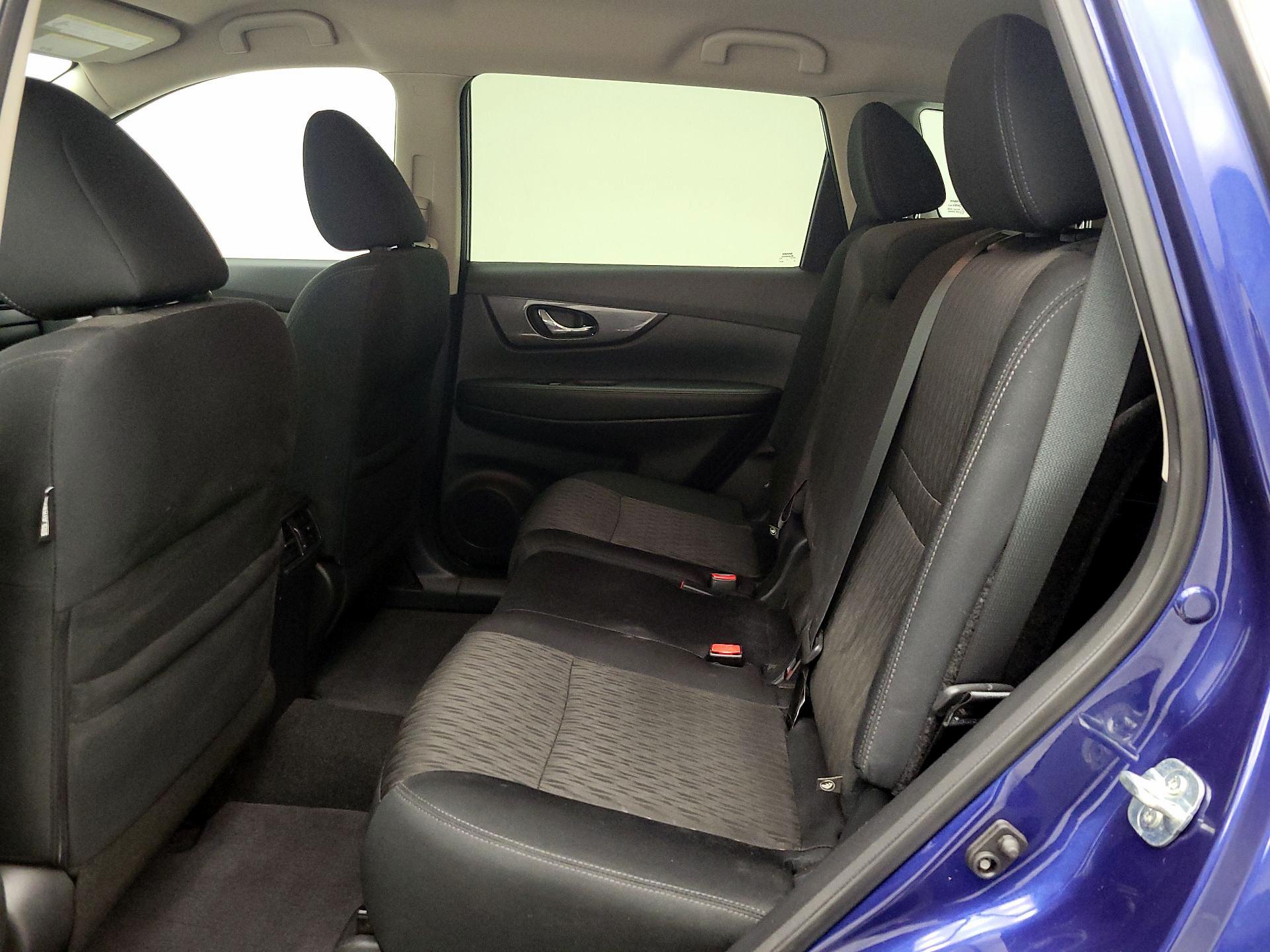 Thumbnail: 2019 Nissan Rogue - 20