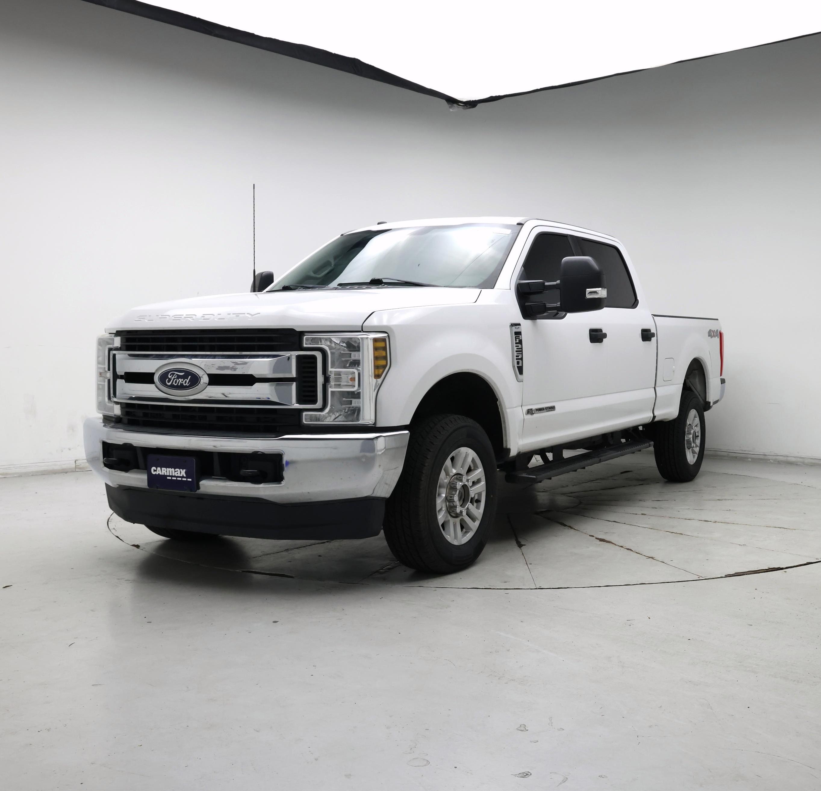 Thumbnail: 2019 Ford F-250 - 4