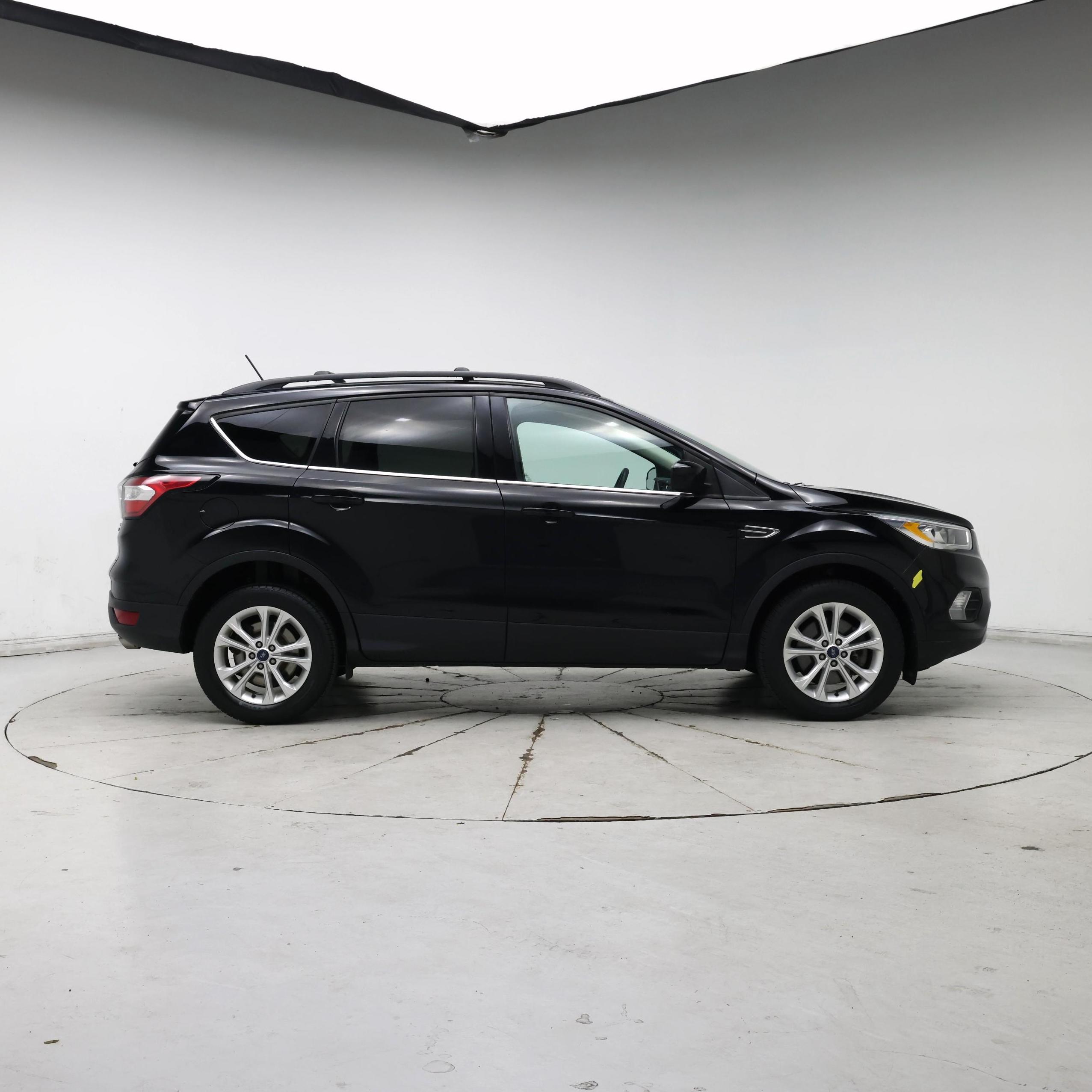 Thumbnail: 2018 Ford Escape - 7