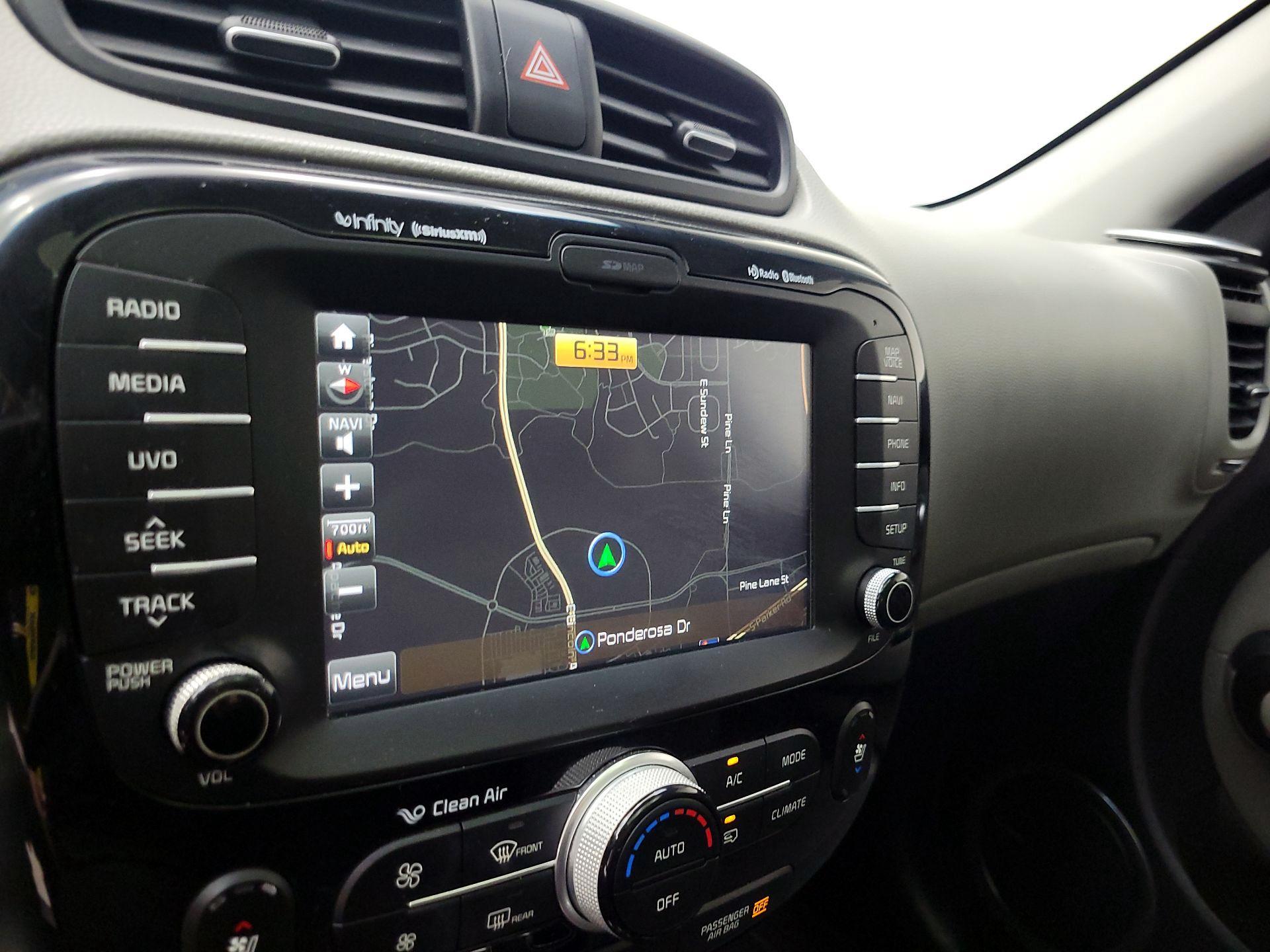Thumbnail: 2016 Kia Soul - 14
