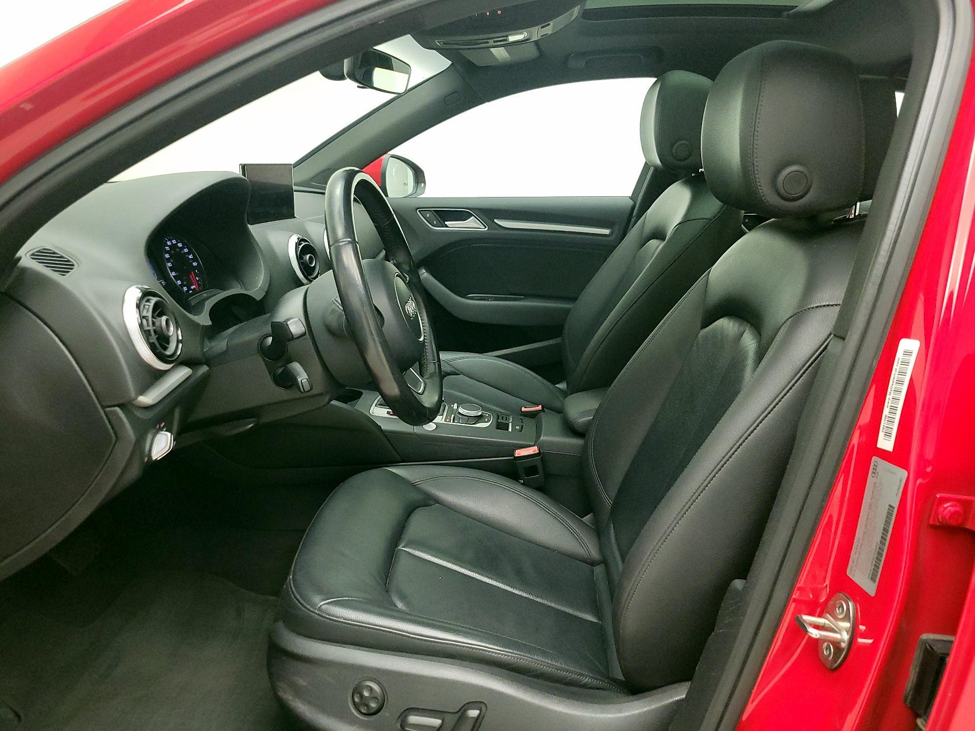 Thumbnail: 2016 Audi A3 - 11