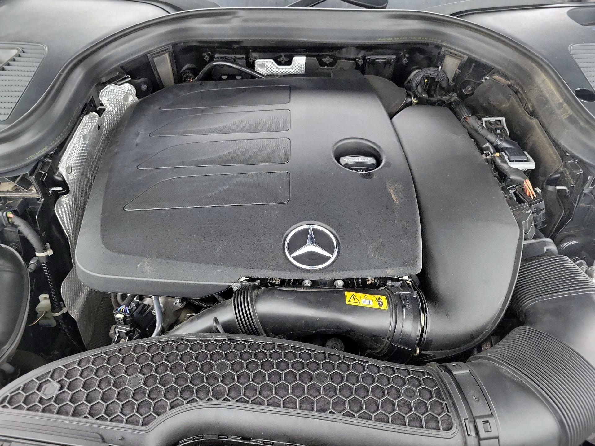 Thumbnail: 2021 Mercedes-Benz GLC - 20