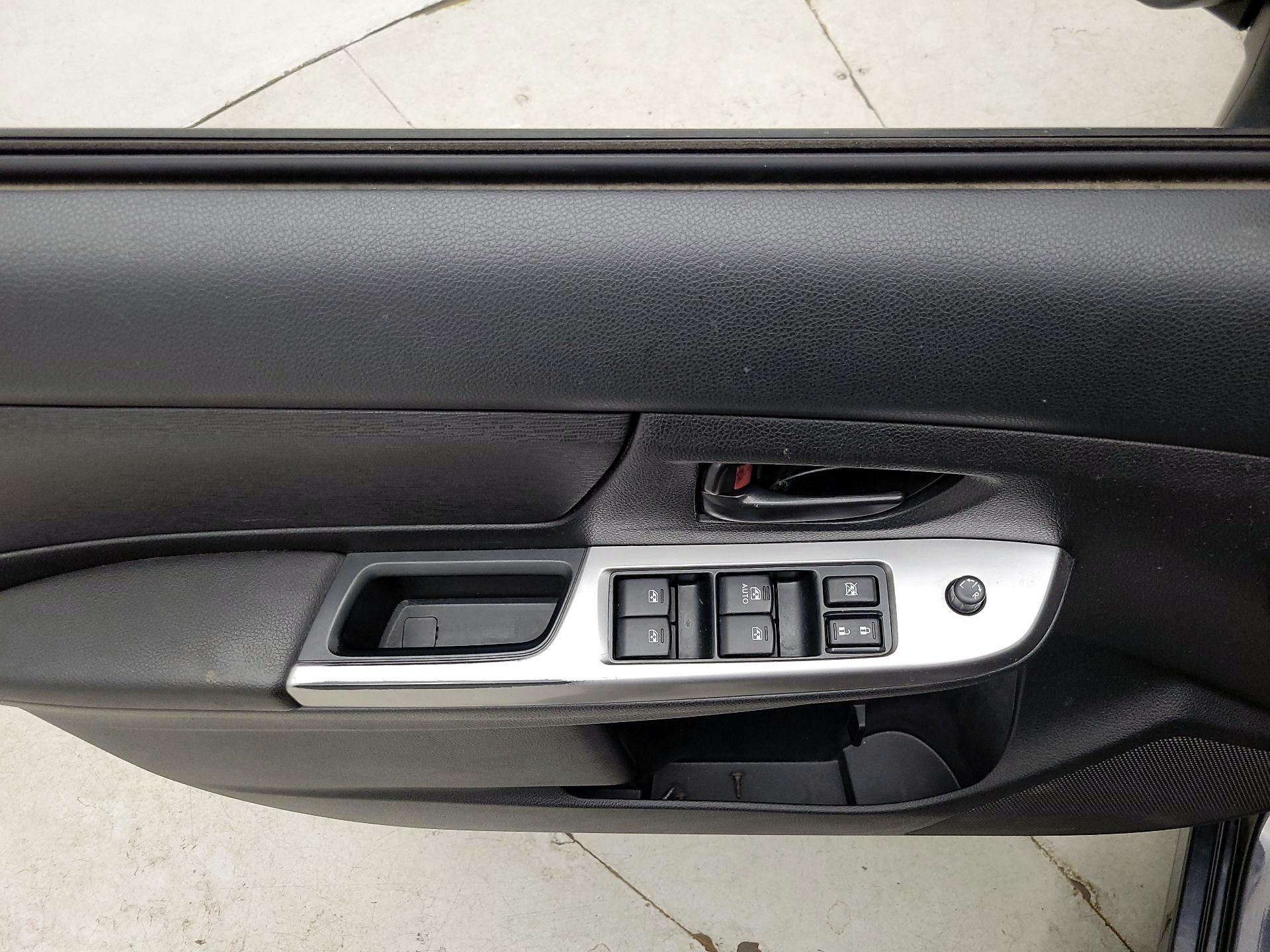 Thumbnail: 2015 Subaru Impreza - 12