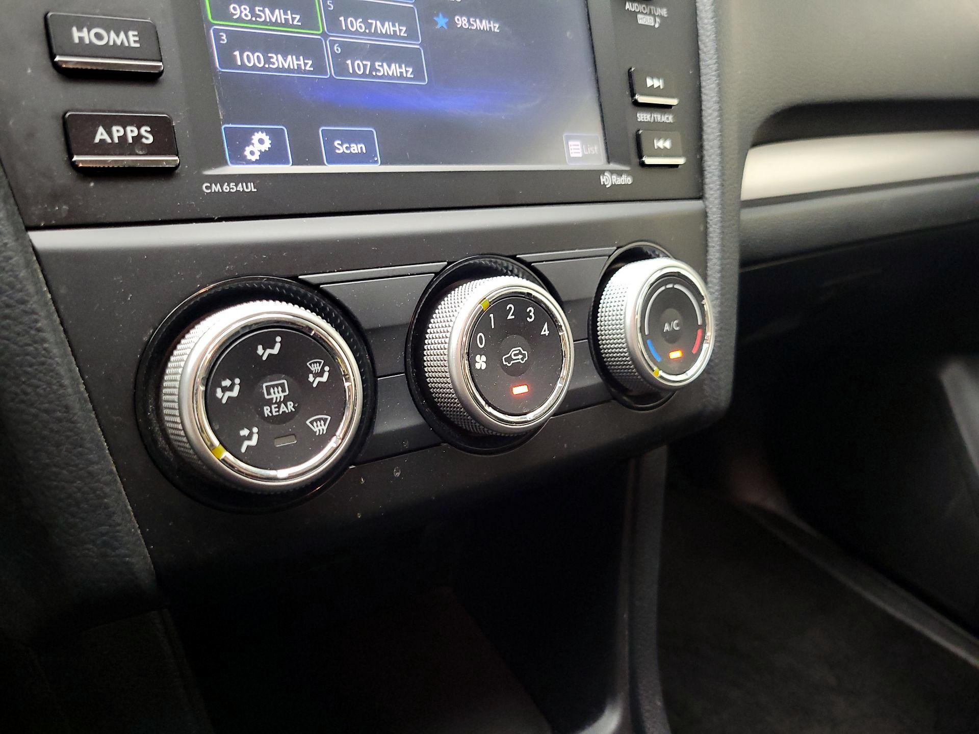 Thumbnail: 2015 Subaru Impreza - 16