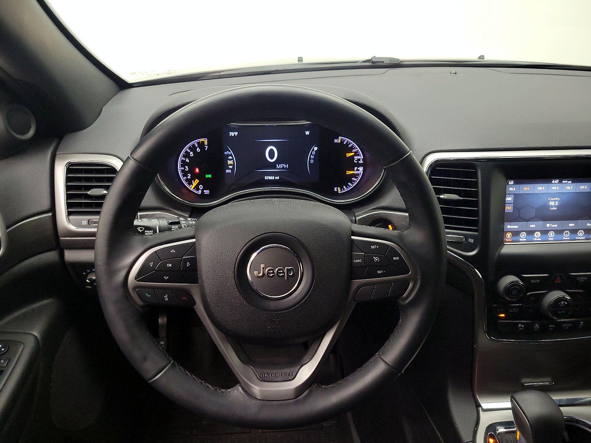 Thumbnail: 2018 Jeep Grand Cherokee - 10