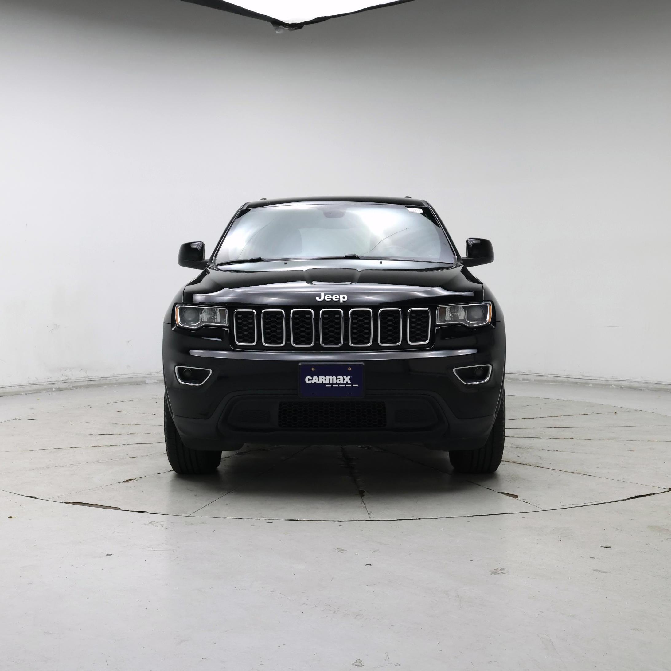 Thumbnail: 2018 Jeep Grand Cherokee - 5