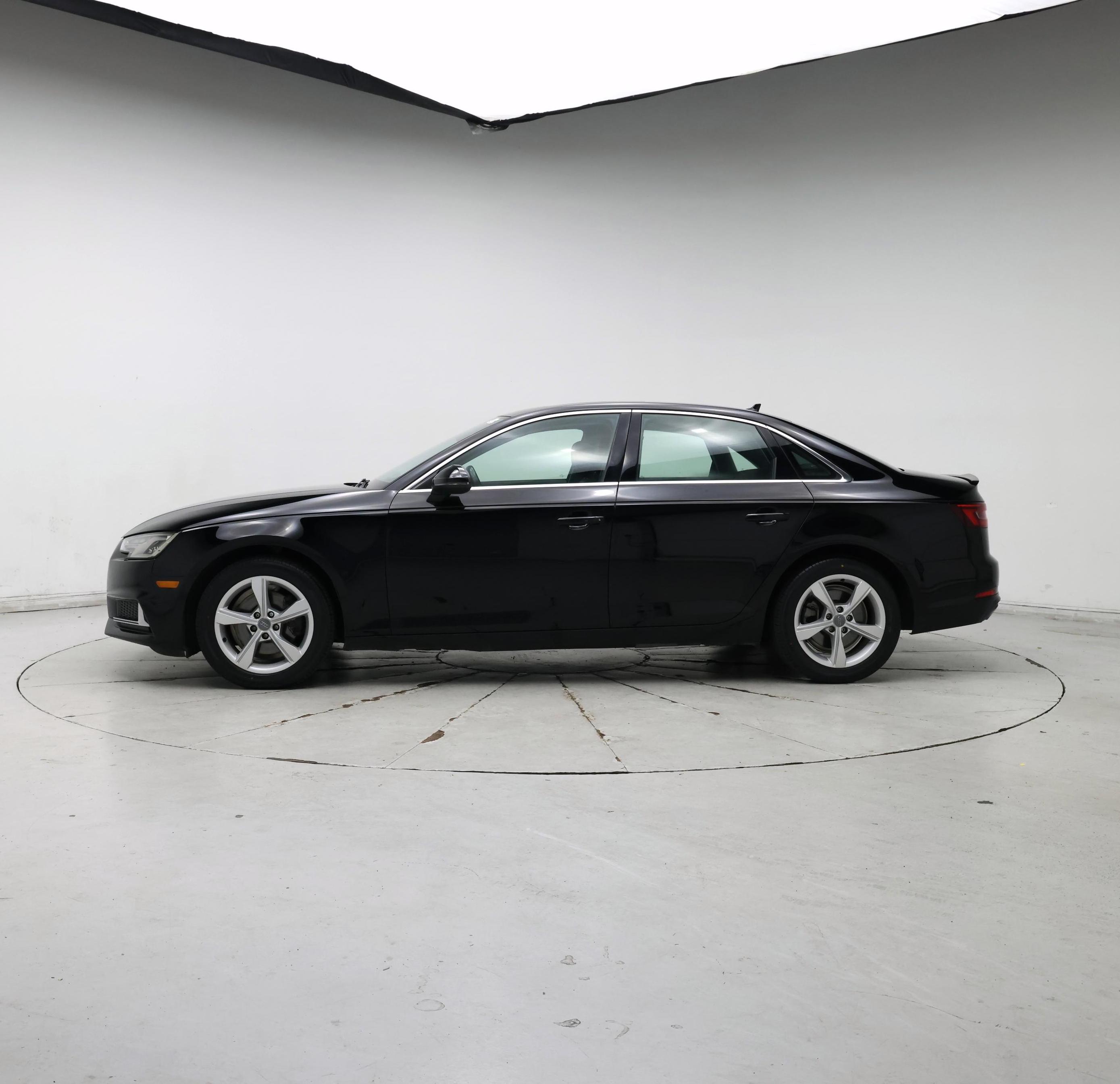 Thumbnail: 2019 Audi A4 - 3