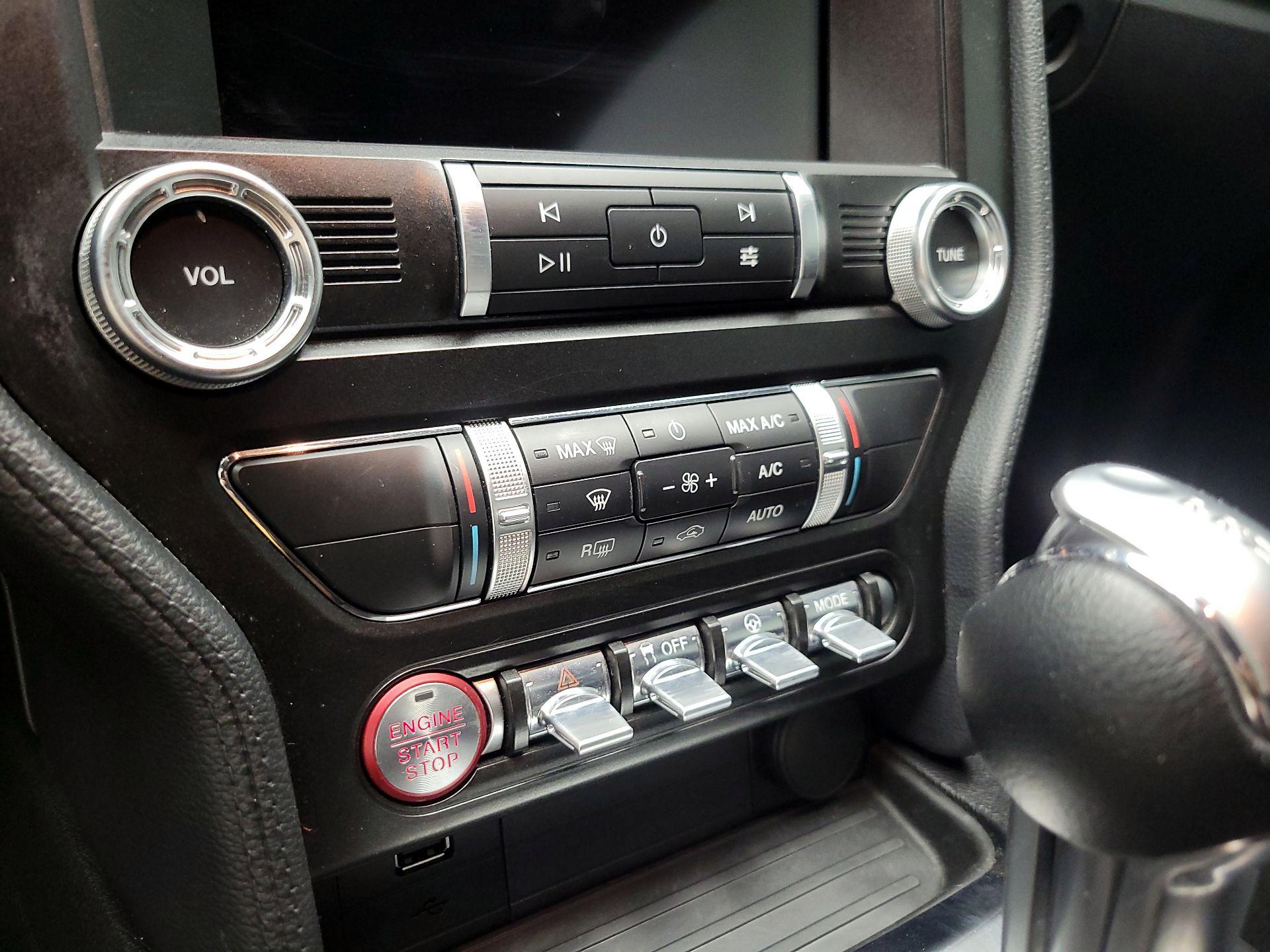 Thumbnail: 2019 Ford Mustang - 16