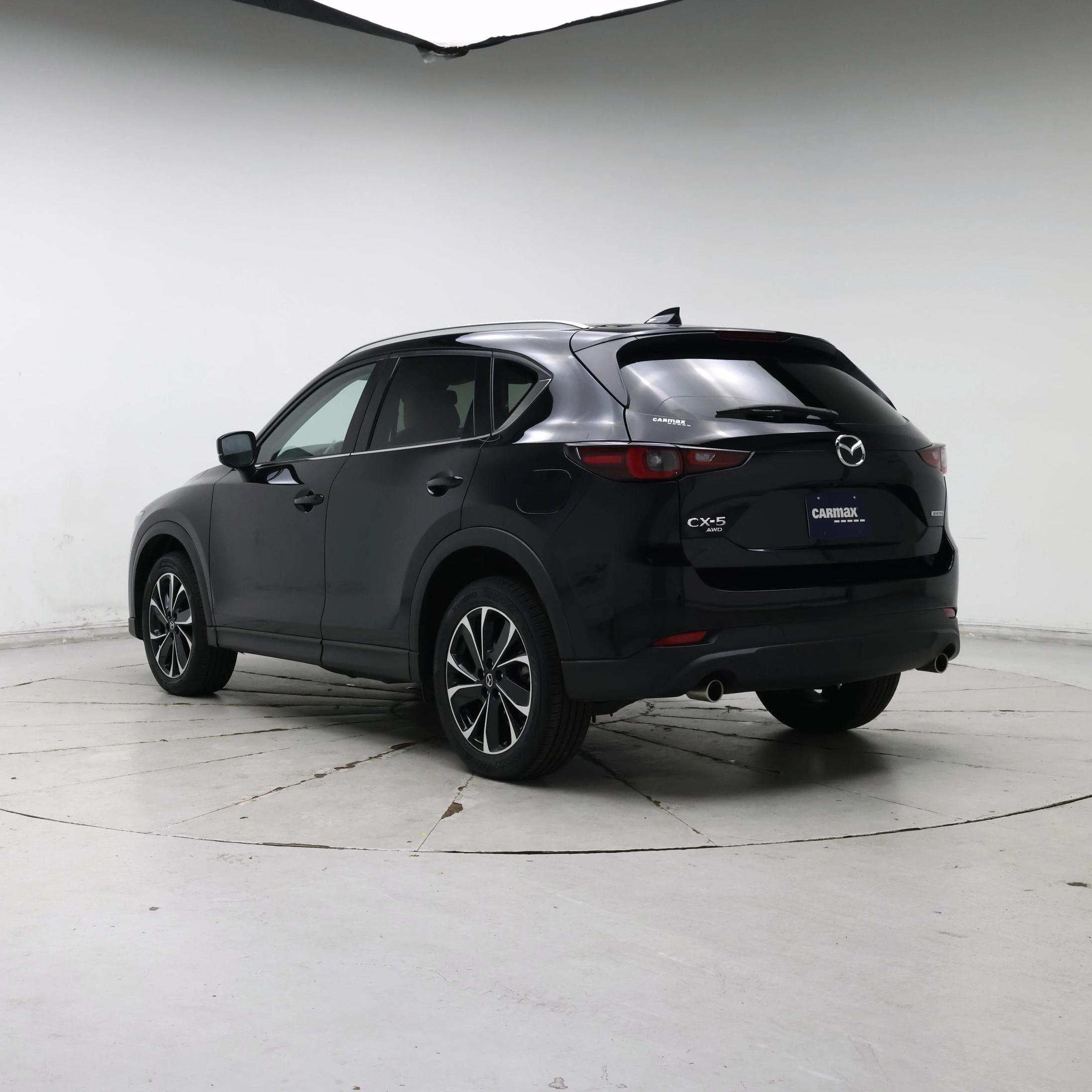 Thumbnail: 2022 Mazda CX-5 - 2