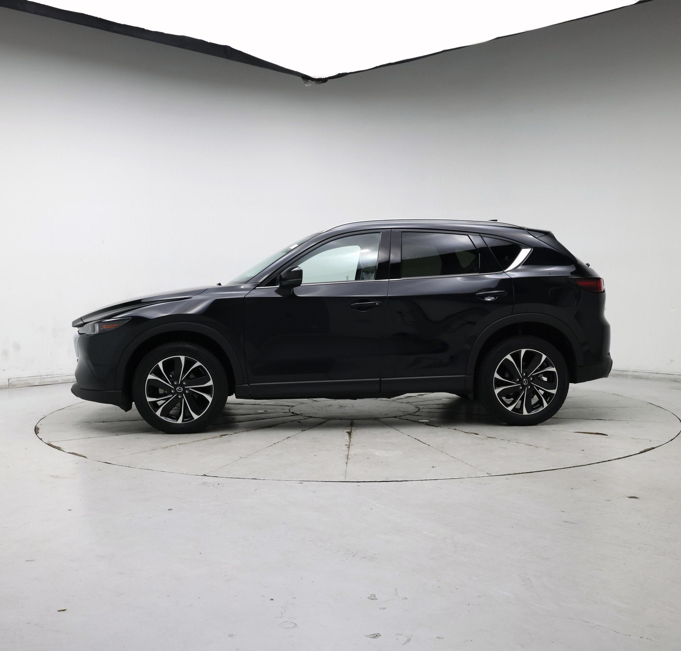 Thumbnail: 2022 Mazda CX-5 - 3