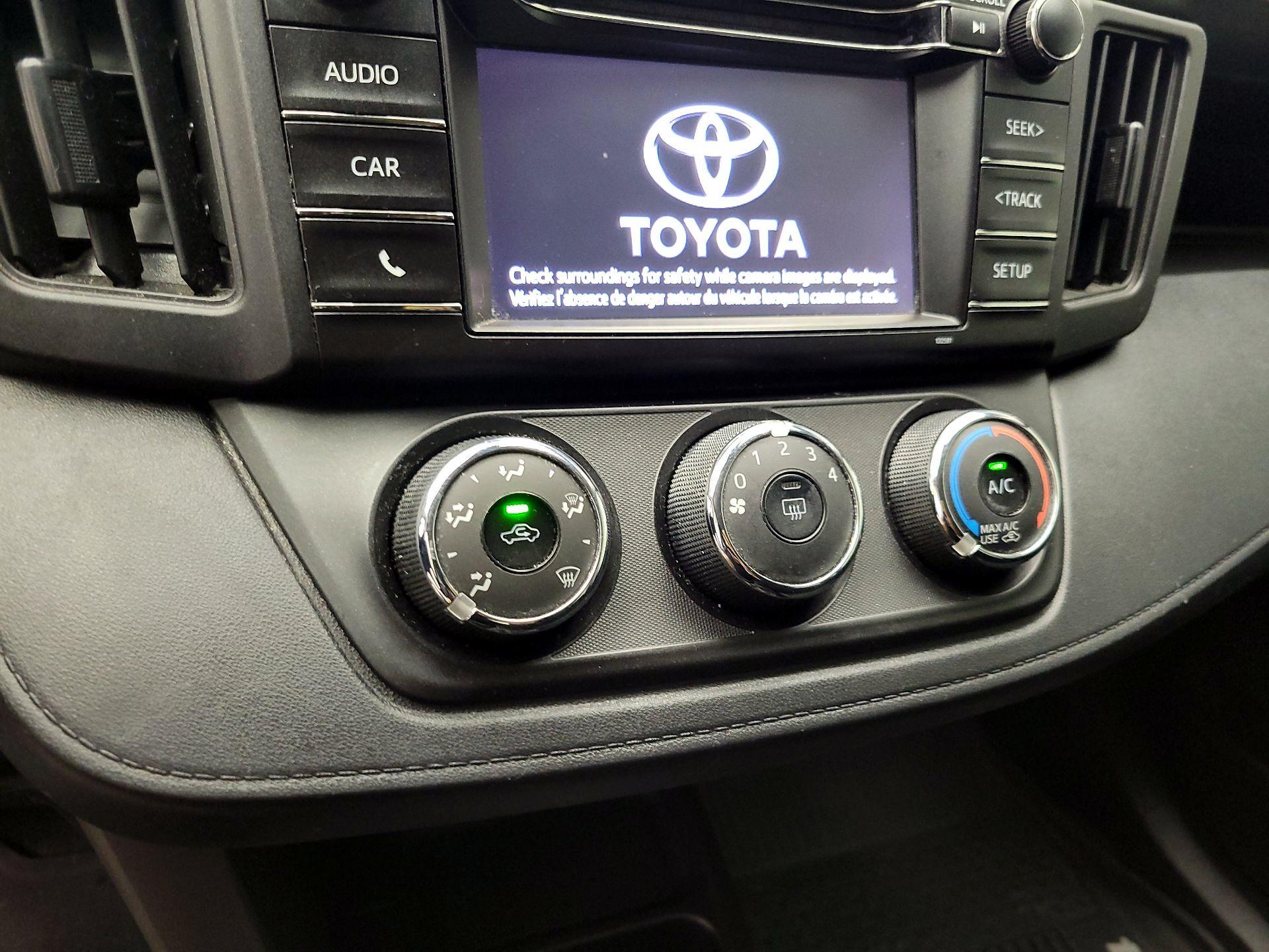 Thumbnail: 2017 Toyota RAV4 - 16