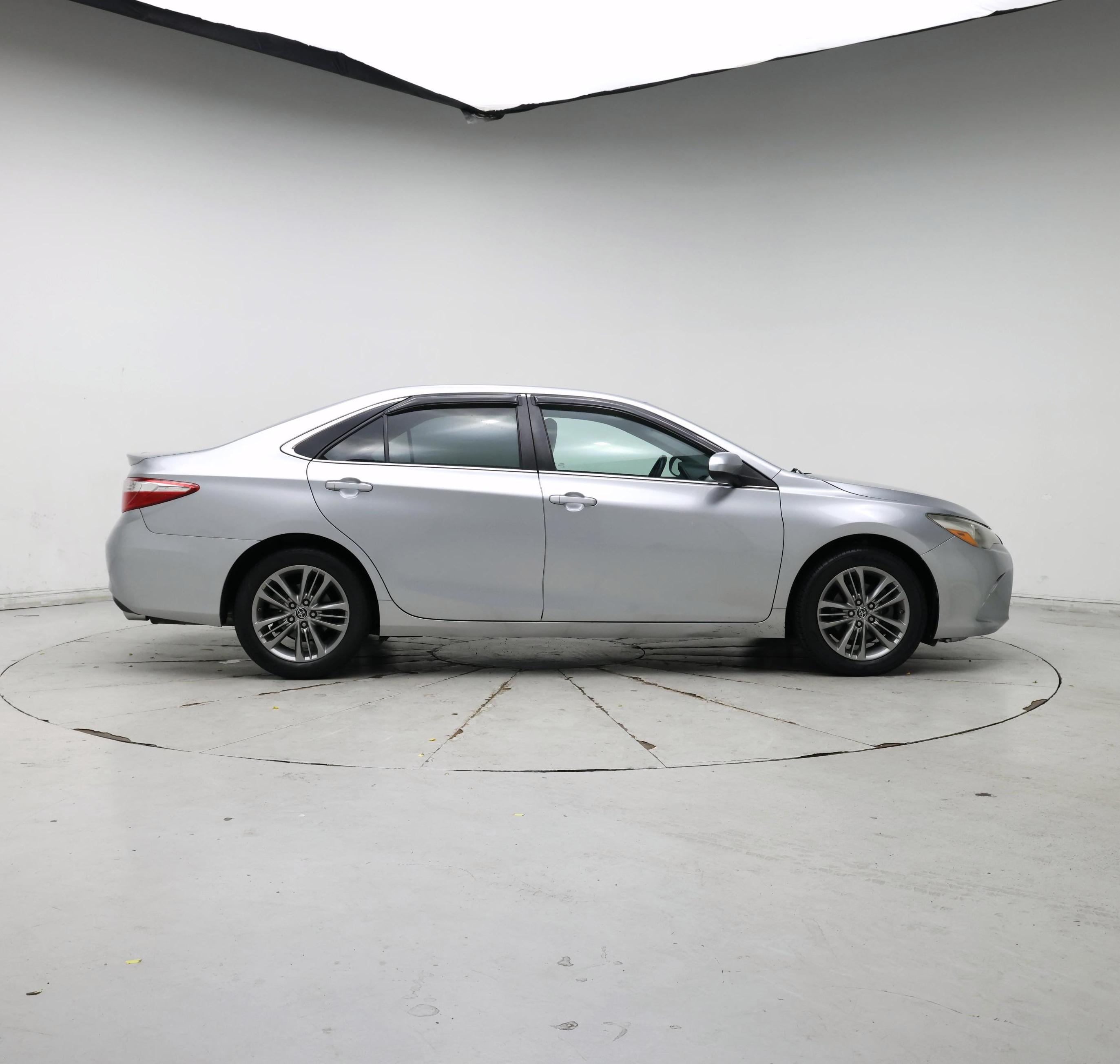 Thumbnail: 2015 Toyota Camry - 7