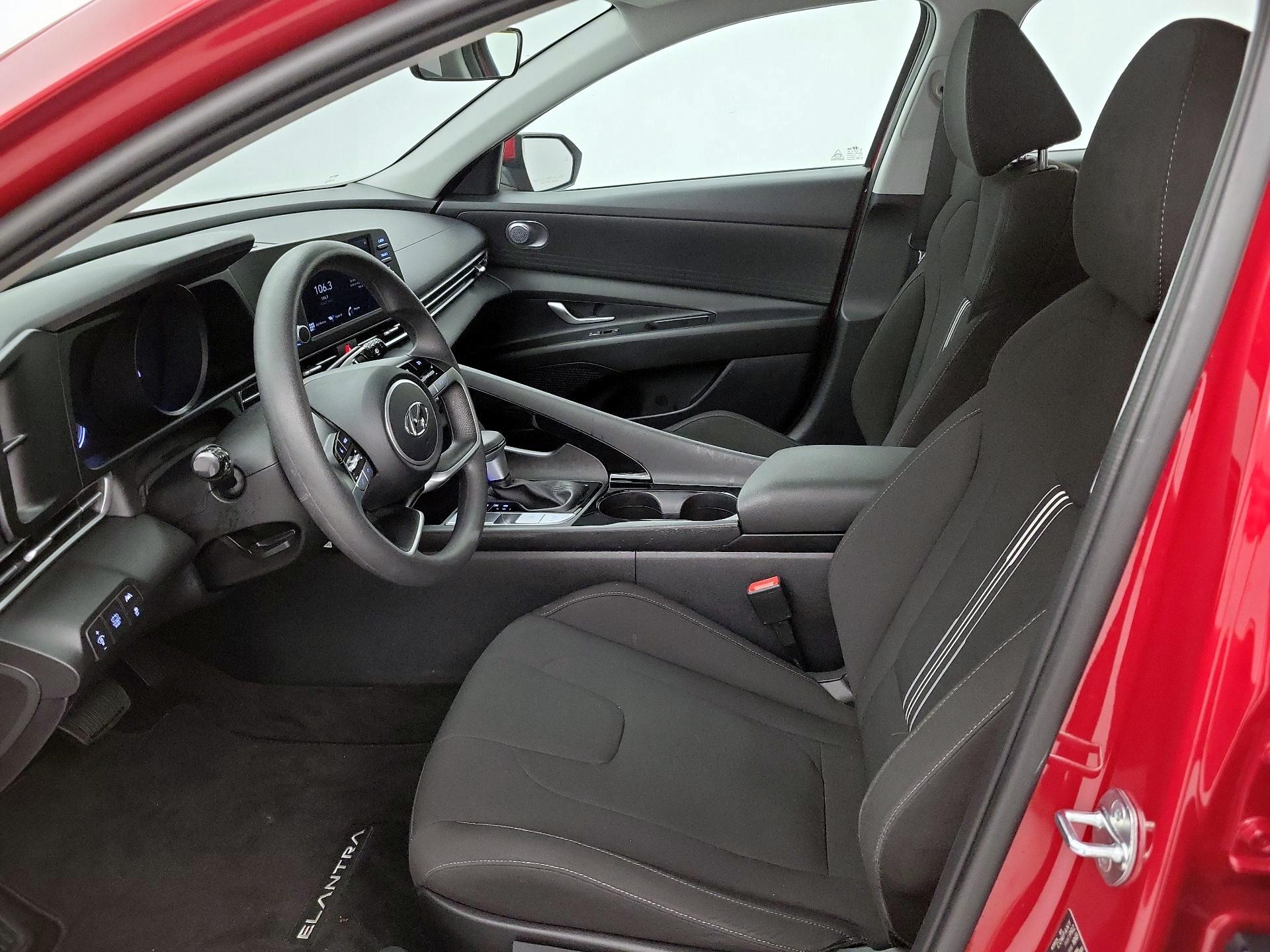 Thumbnail: 2023 Hyundai Elantra - 11