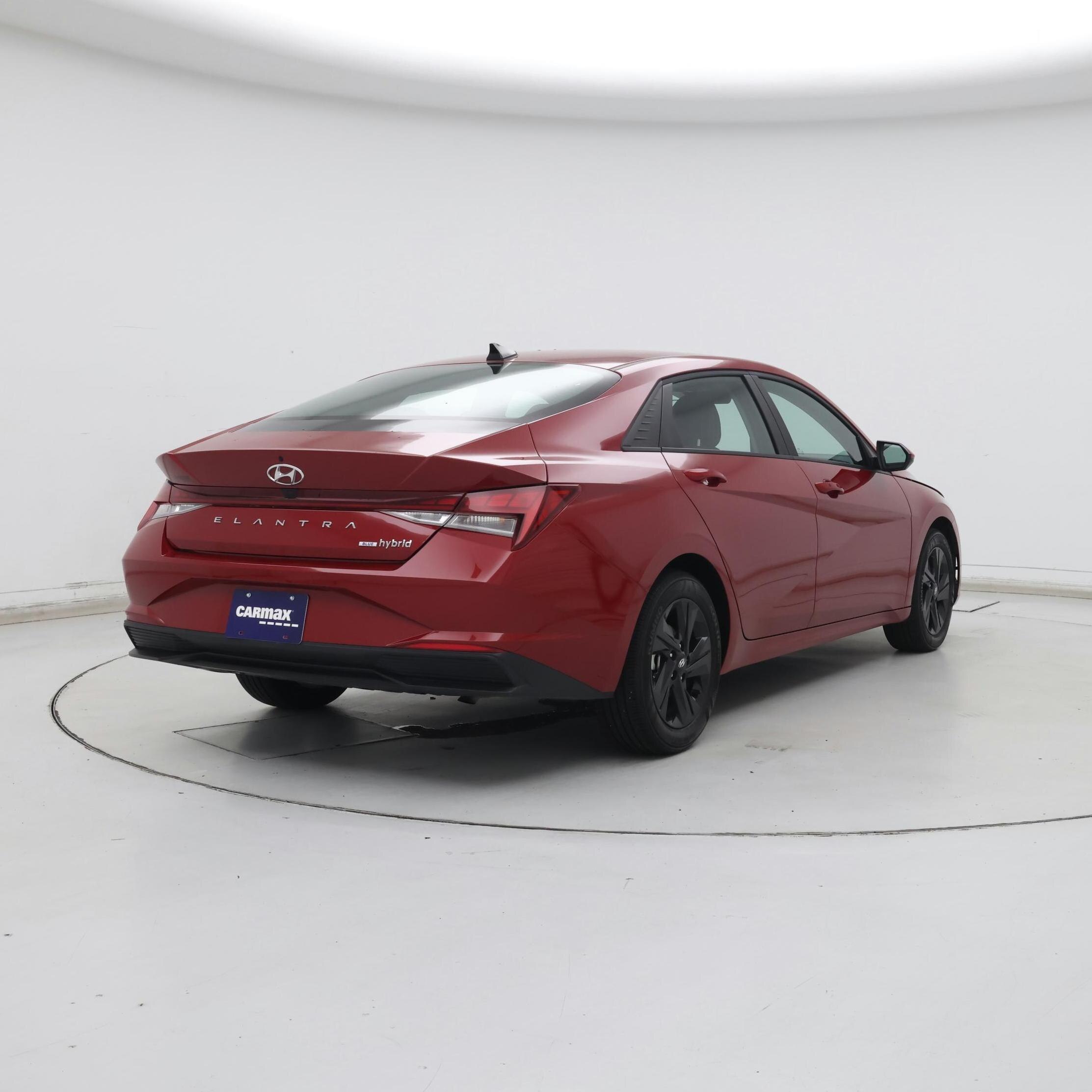Thumbnail: 2023 Hyundai Elantra - 8