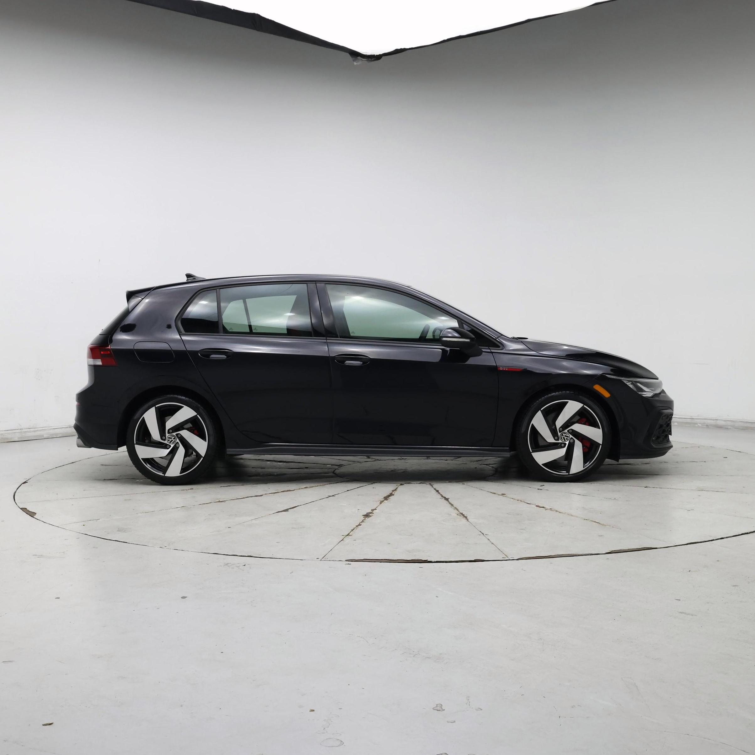 Thumbnail: 2022 Volkswagen Golf - 7