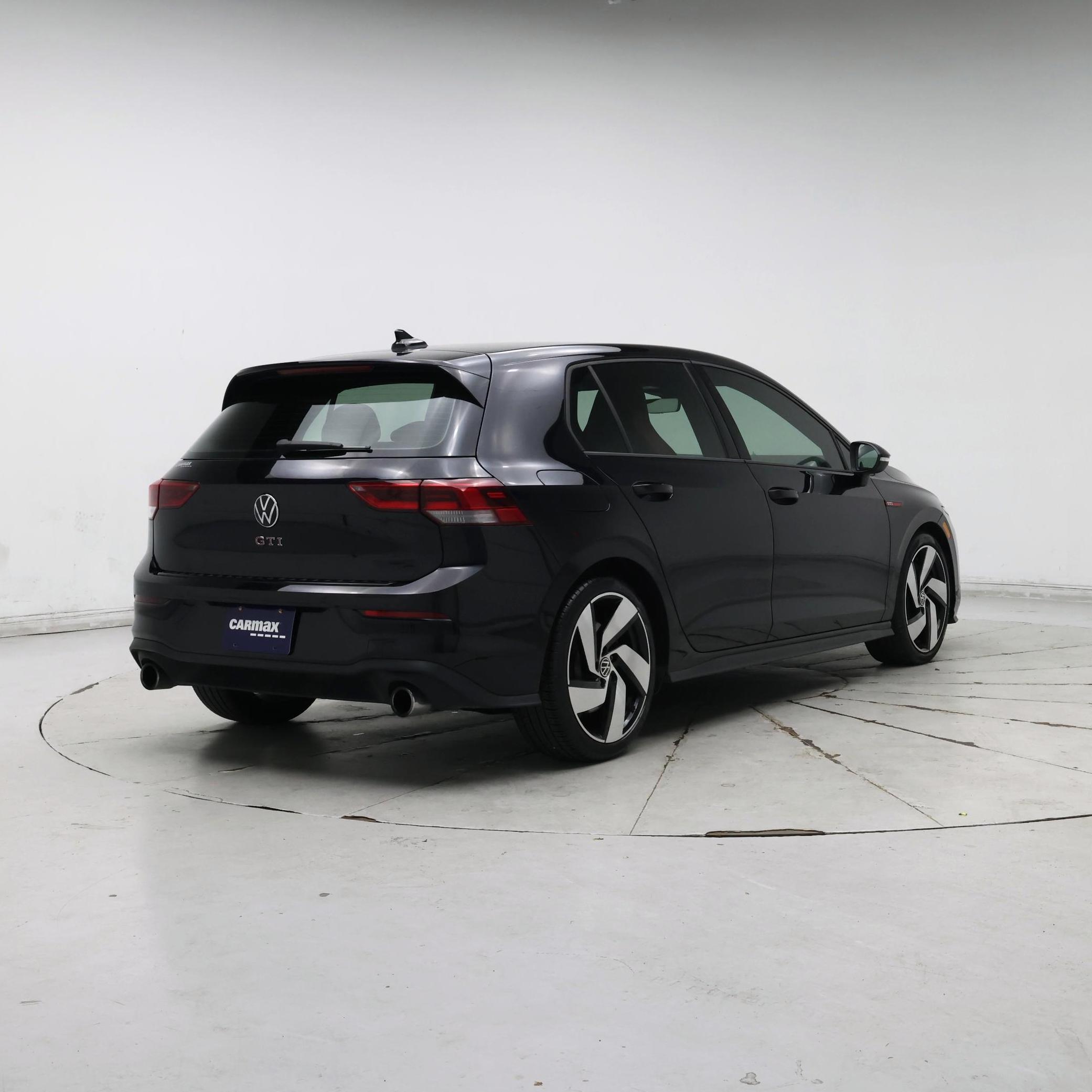 Thumbnail: 2022 Volkswagen Golf - 8