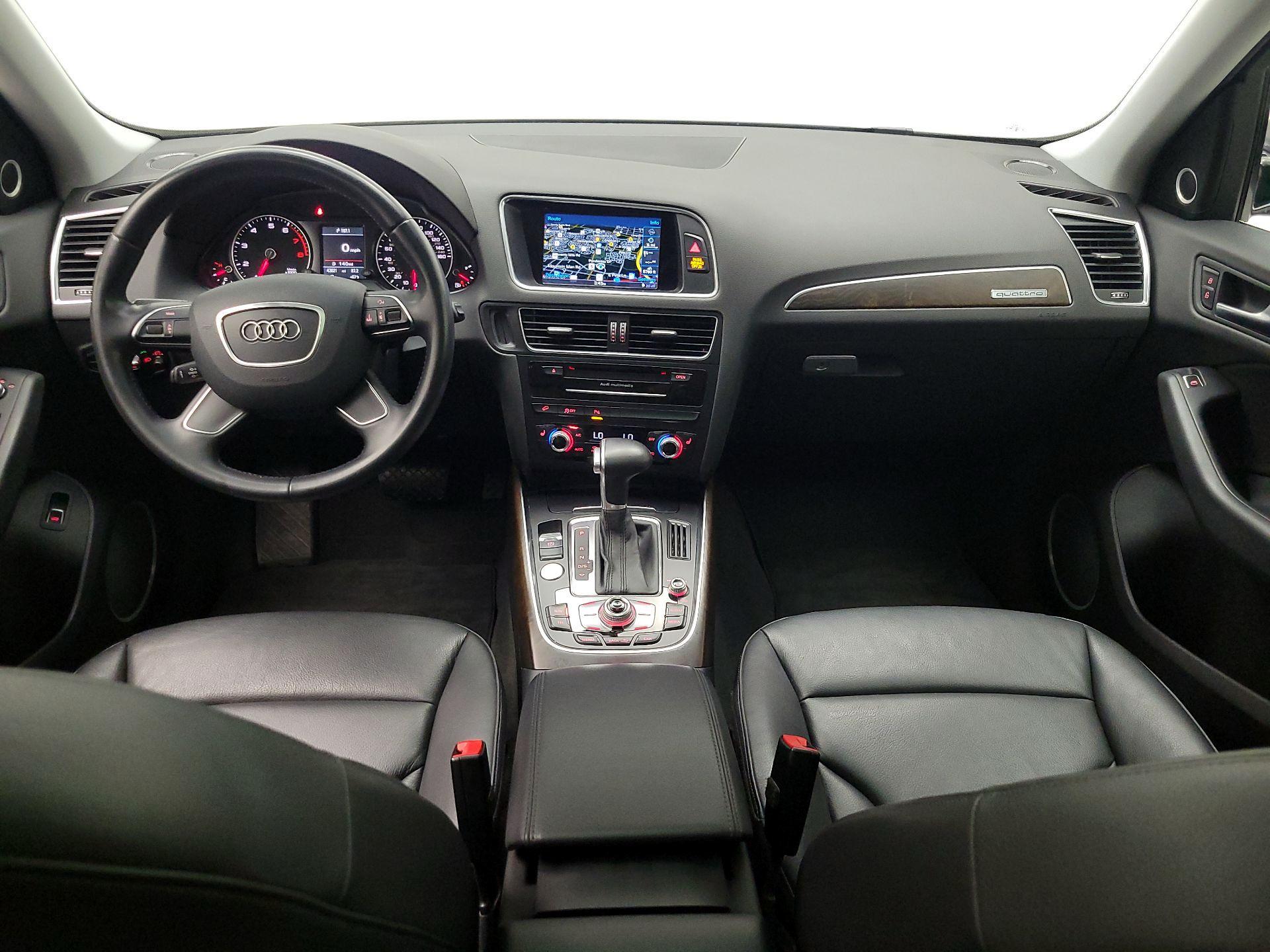 Thumbnail: 2016 Audi Q5 - 9