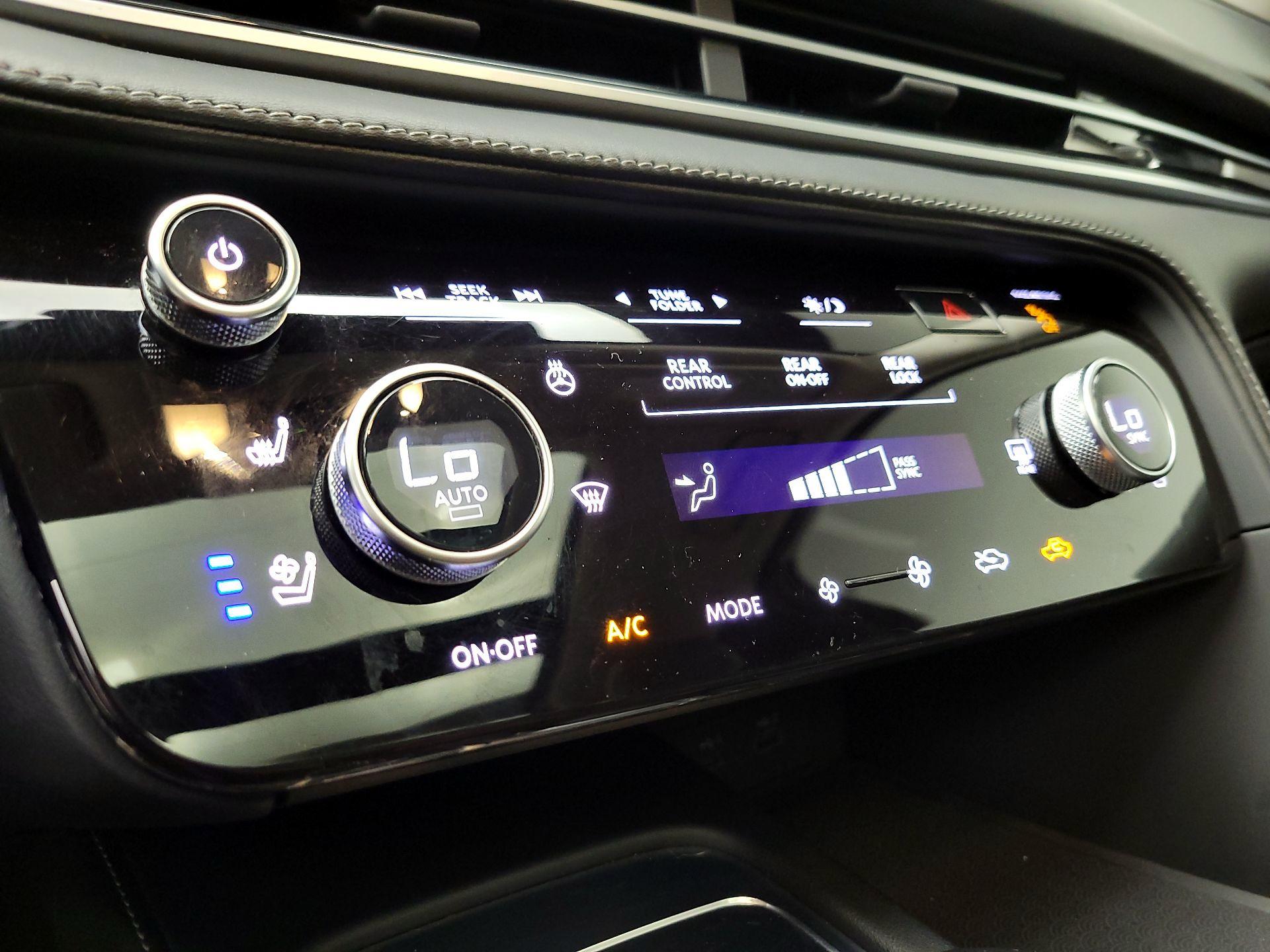 Thumbnail: 2022 INFINITI QX60 - 17