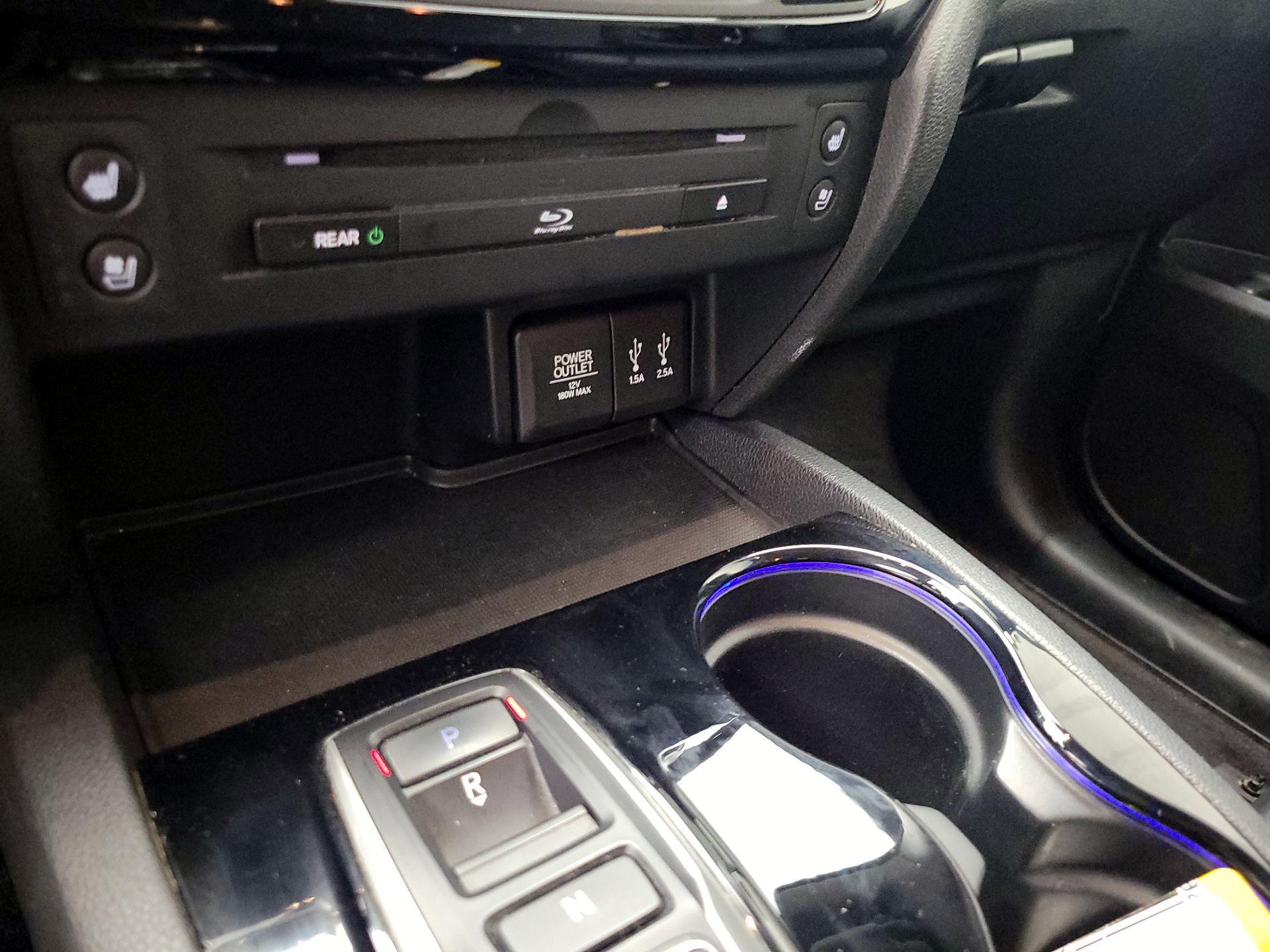 Thumbnail: 2016 Honda Pilot - 19