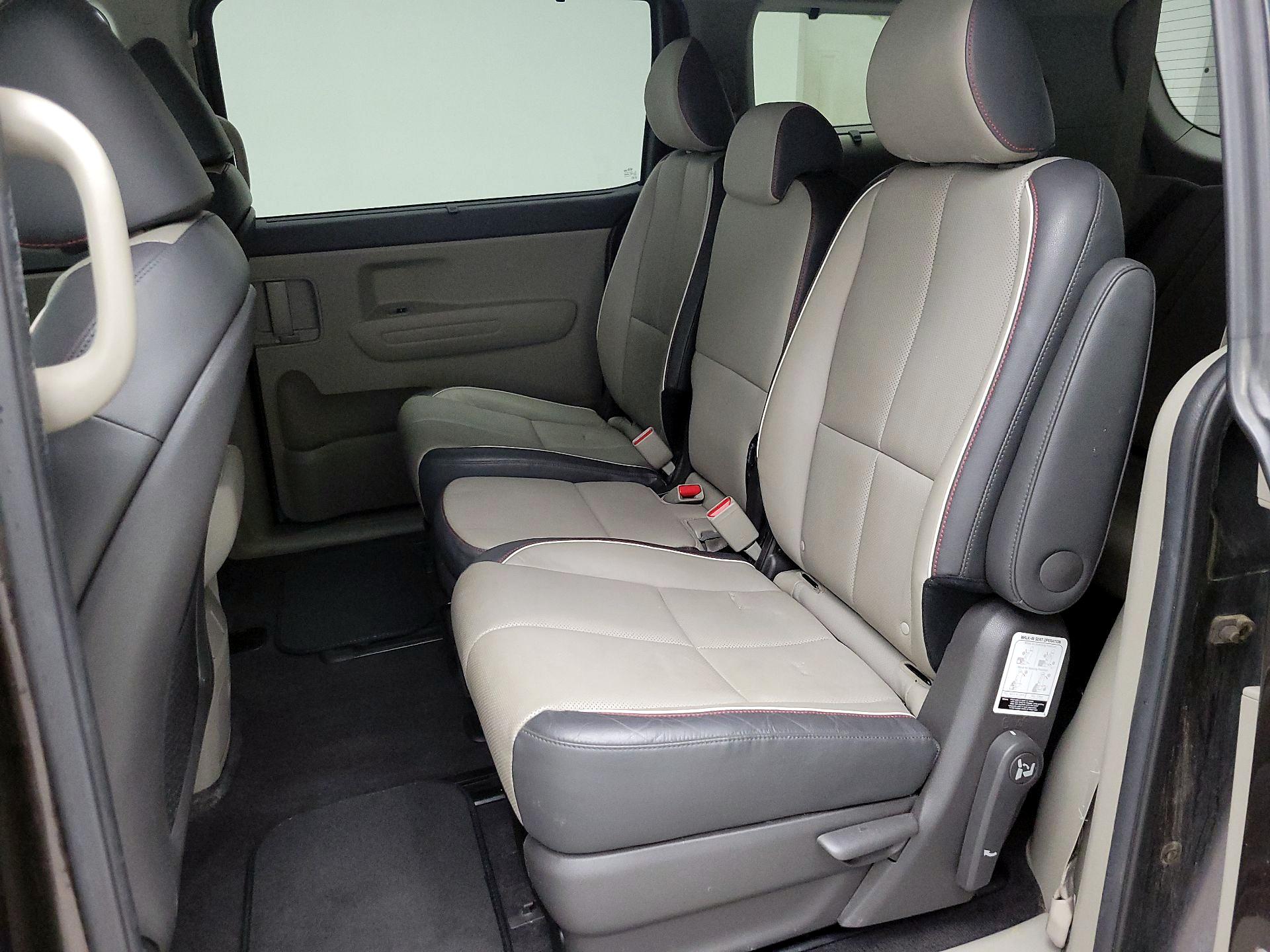Thumbnail: 2018 Kia Sedona - 19
