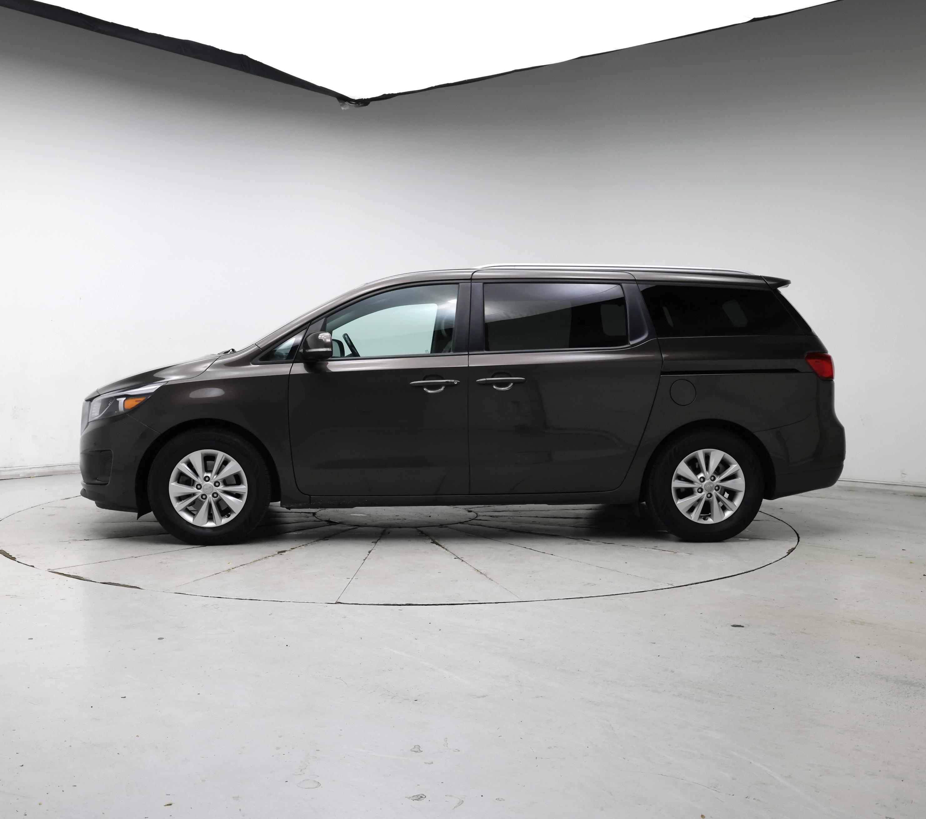 Thumbnail: 2018 Kia Sedona - 3