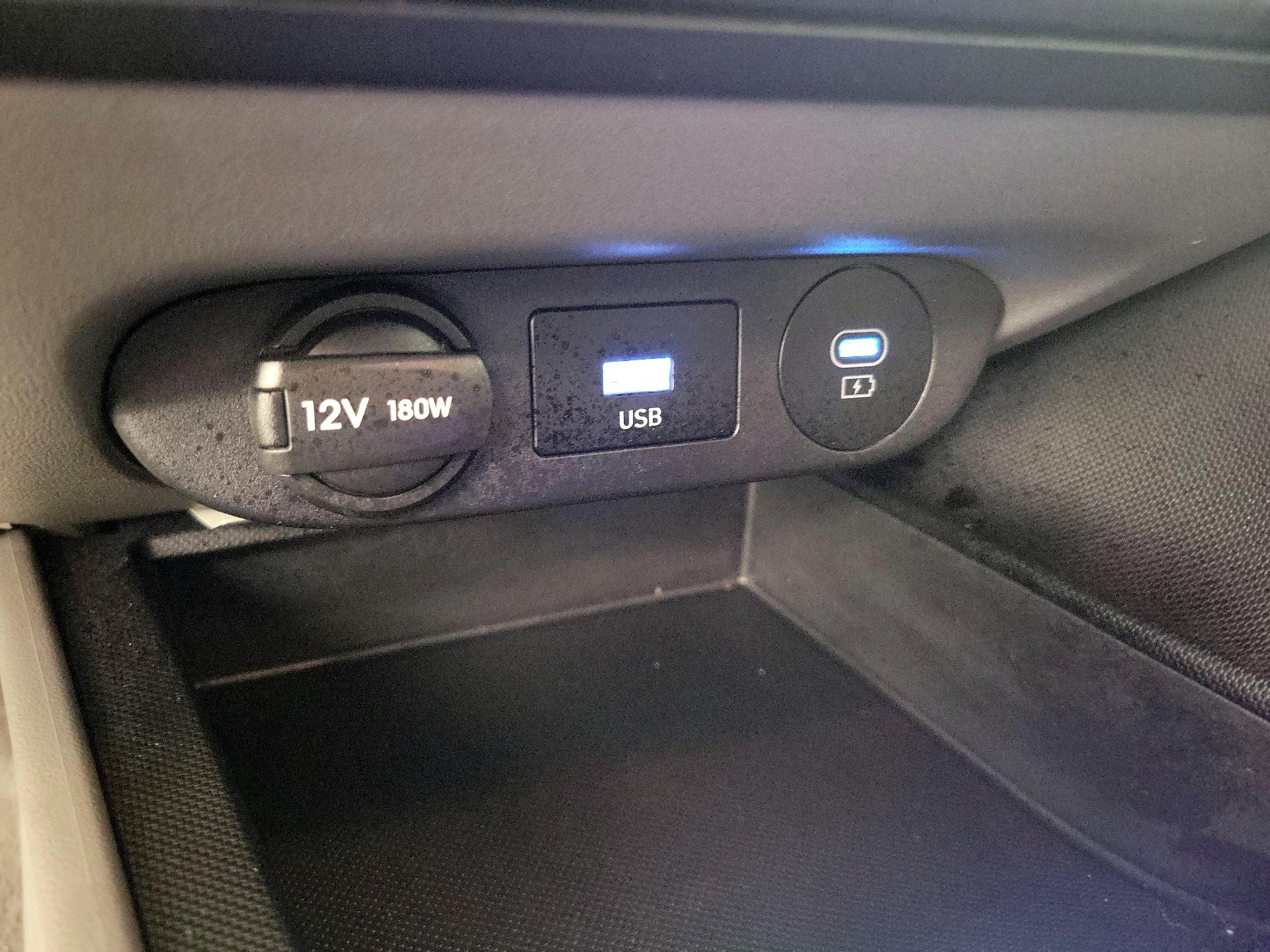 Thumbnail: 2024 Hyundai Elantra - 18